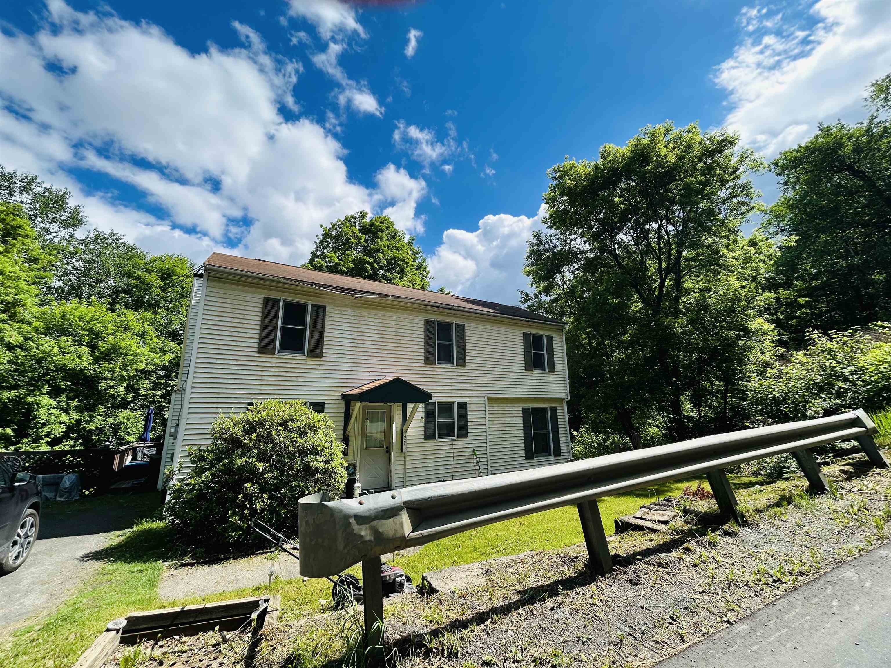 main property photo 8