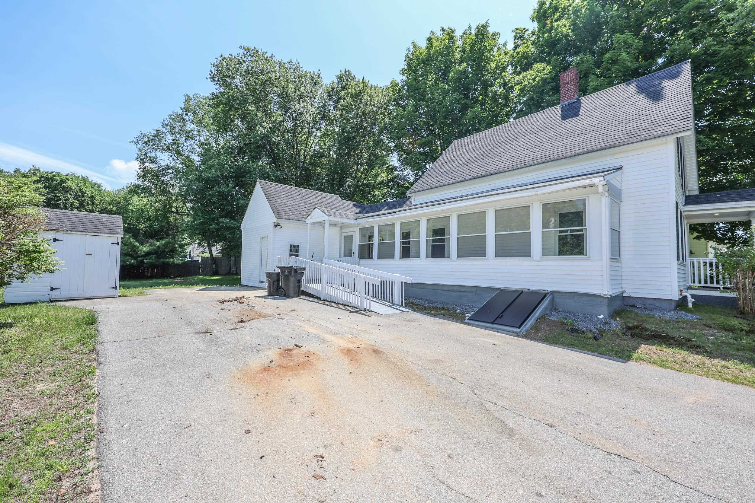 main property photo 39