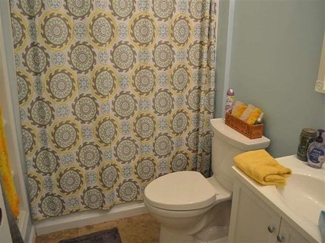 main property photo 11