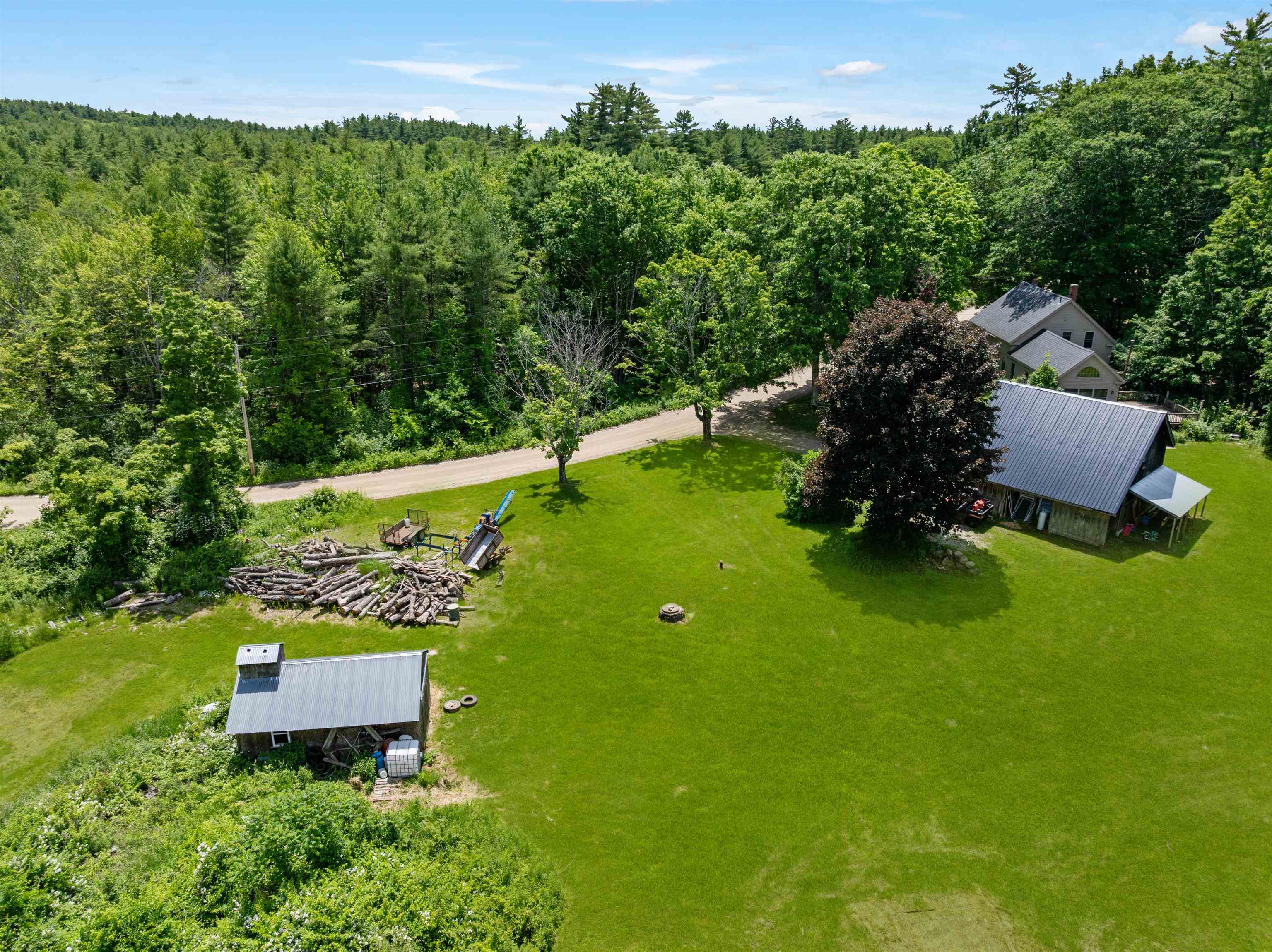 main property photo 14