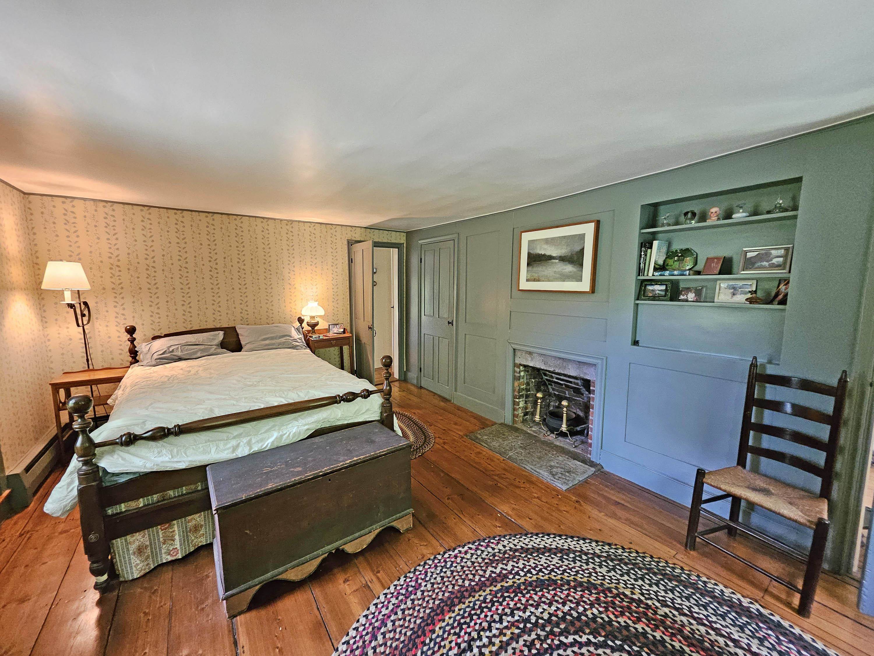 main property photo 32