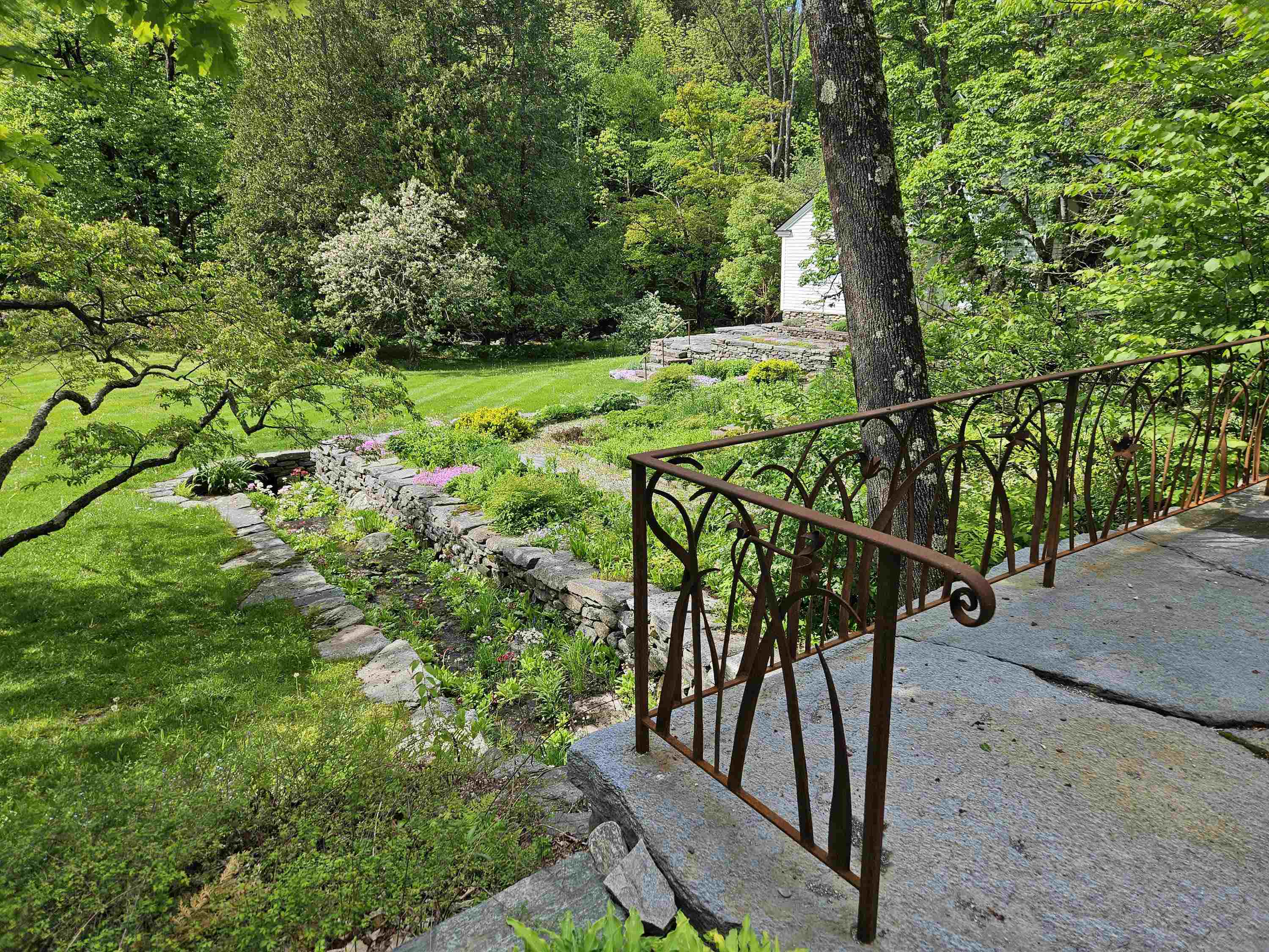 main property photo 46