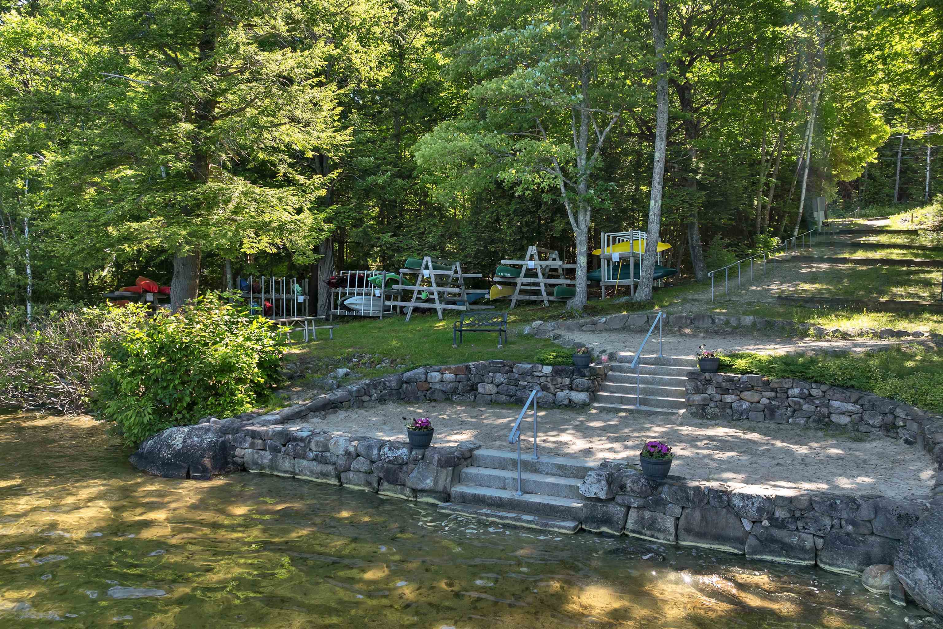 main property photo 50
