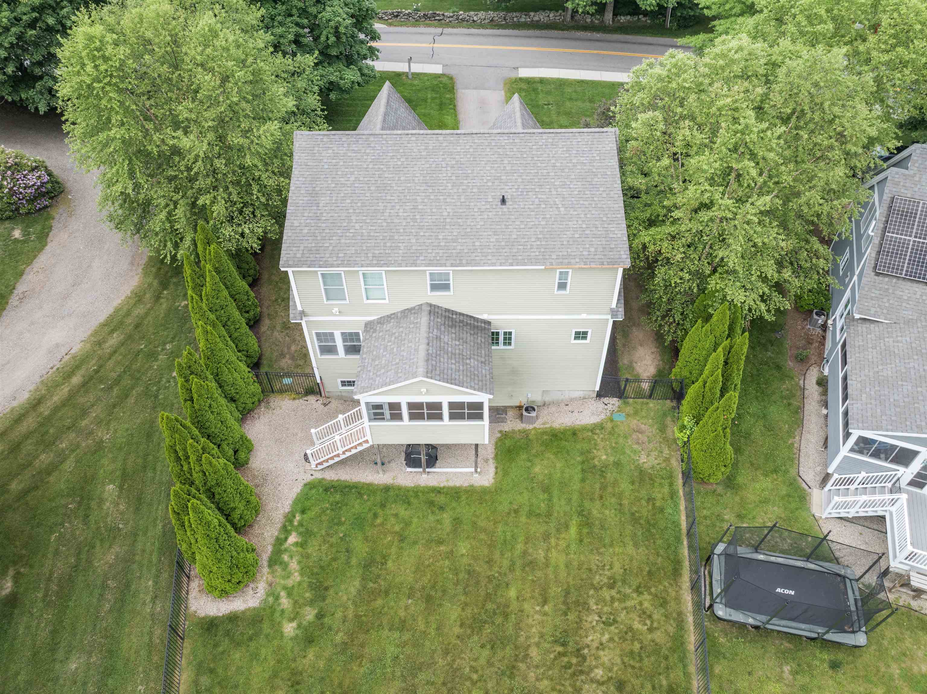 main property photo 45