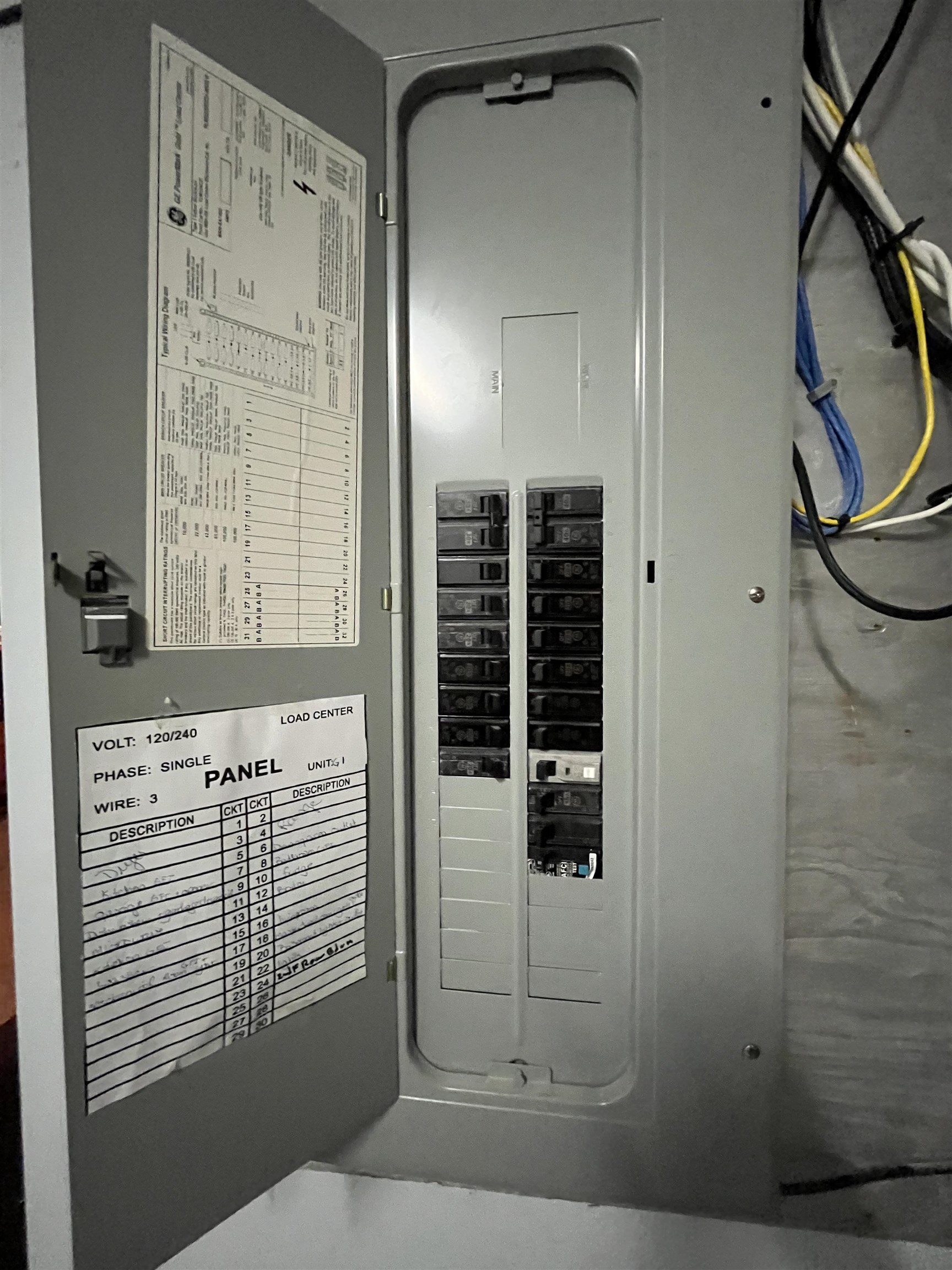 main property photo 17