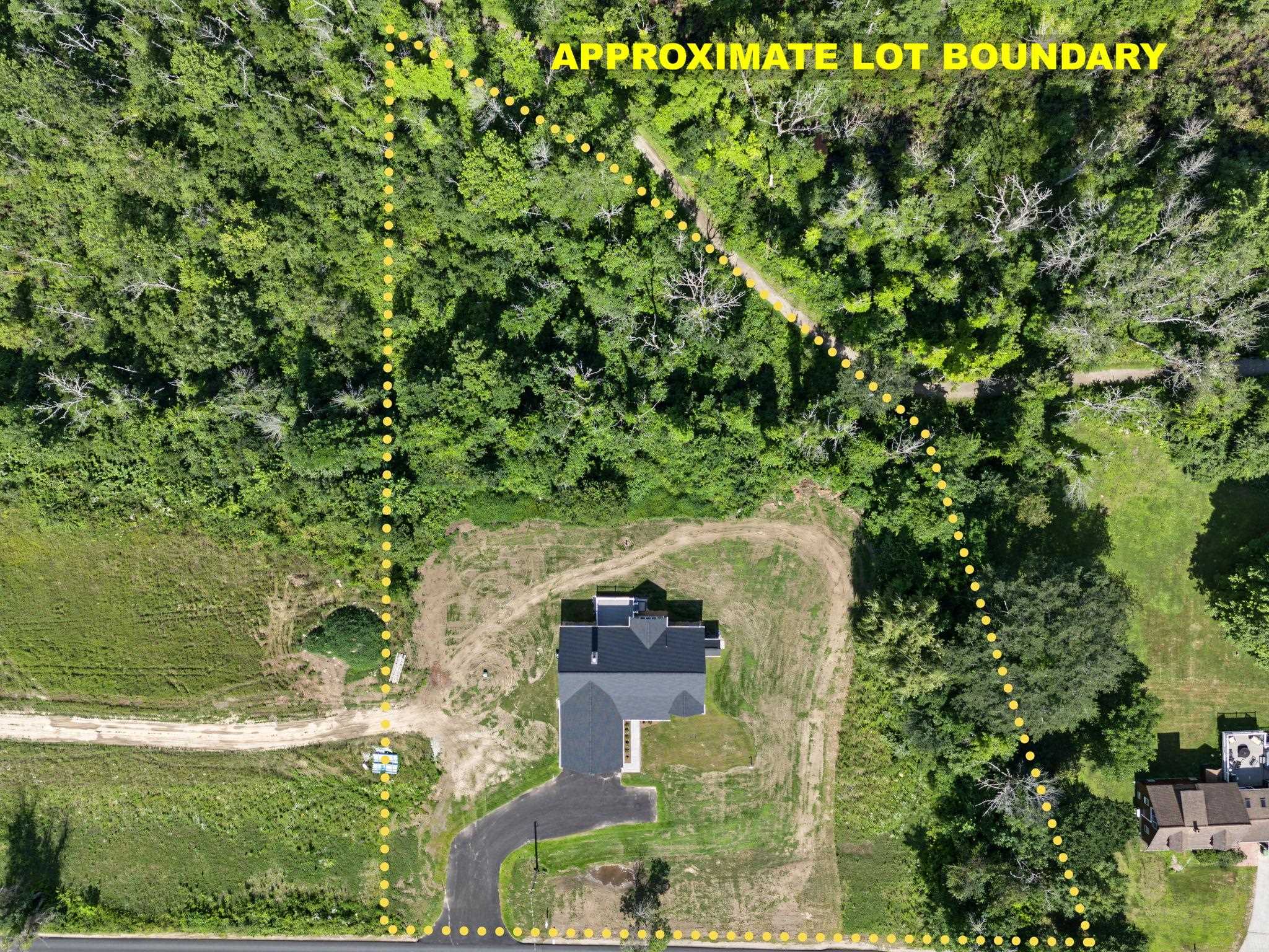 main property photo 9