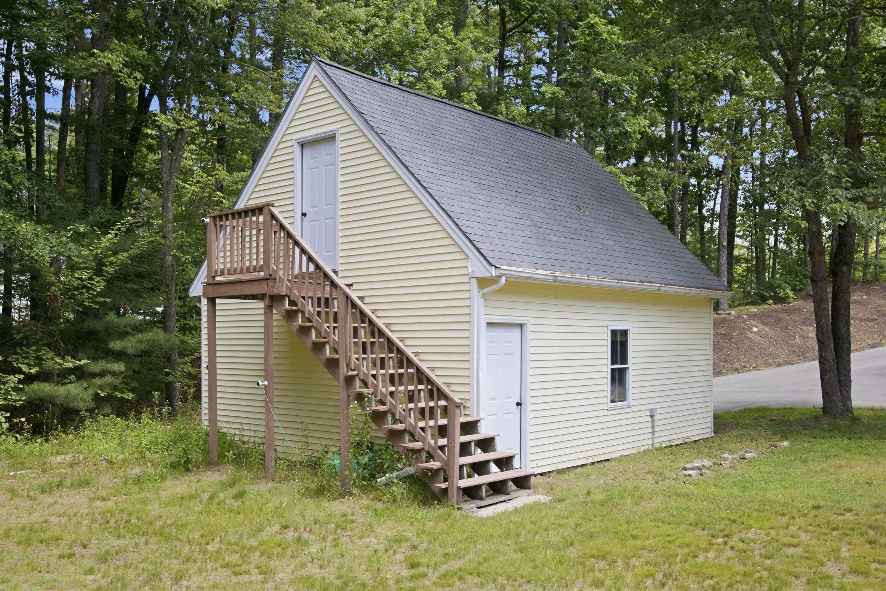 main property photo 44
