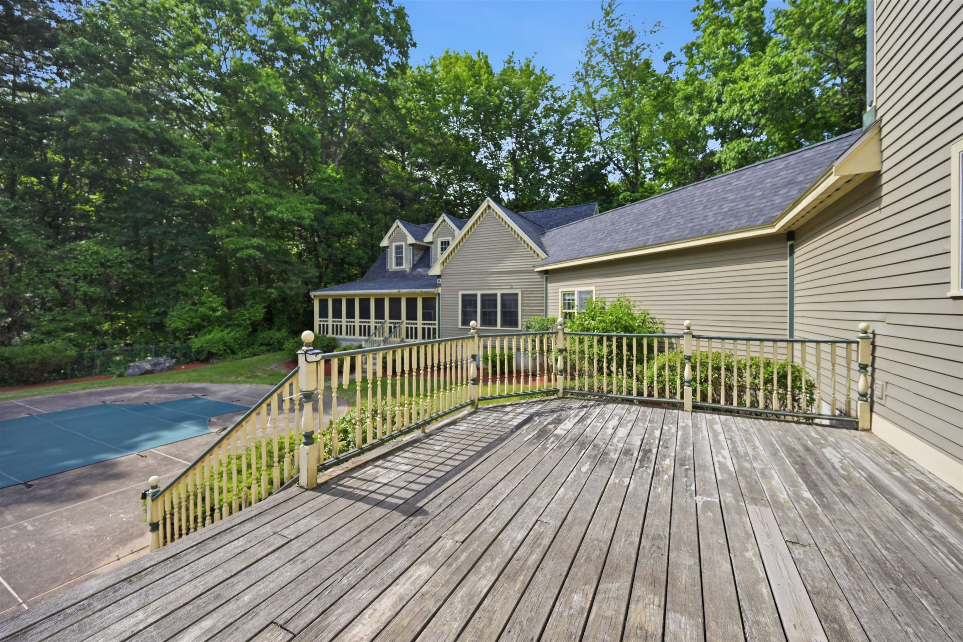 main property photo 59