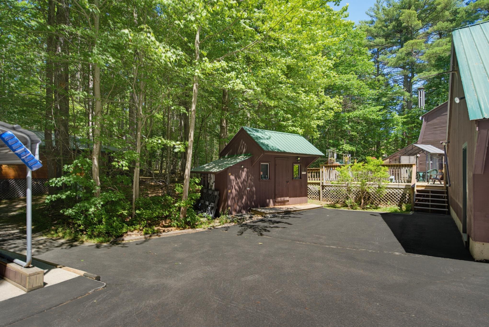 main property photo 50
