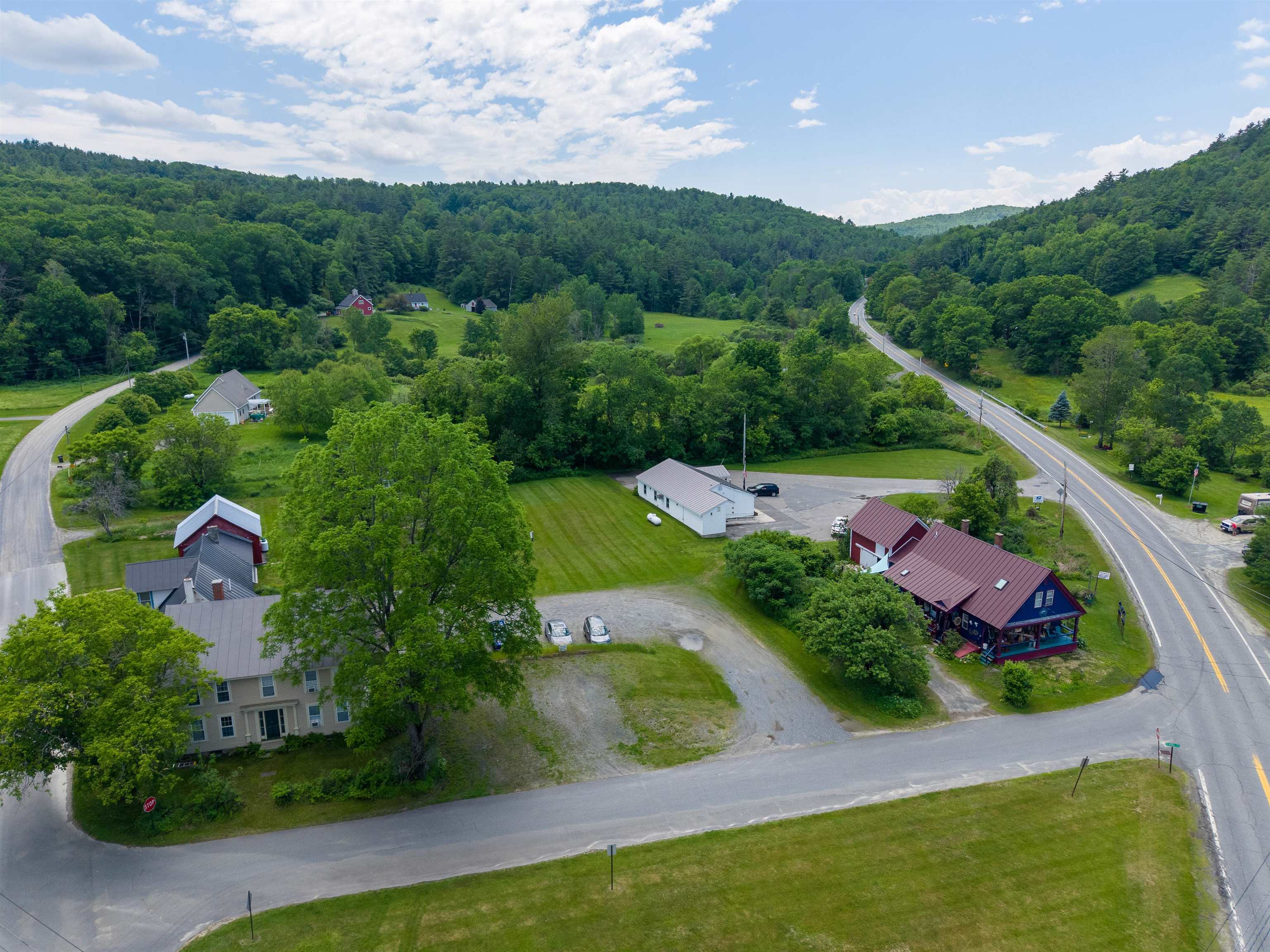 main property photo 14