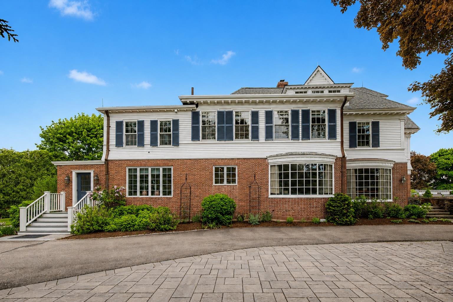 main property photo 44