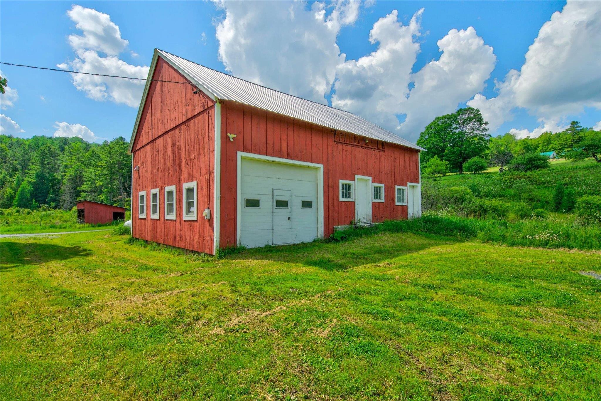 main property photo 46