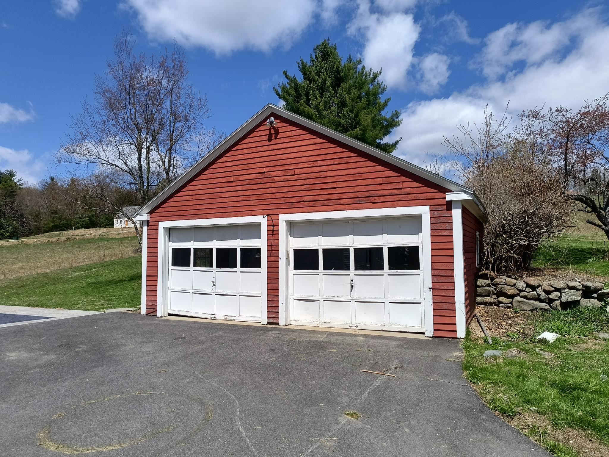 main property photo 59