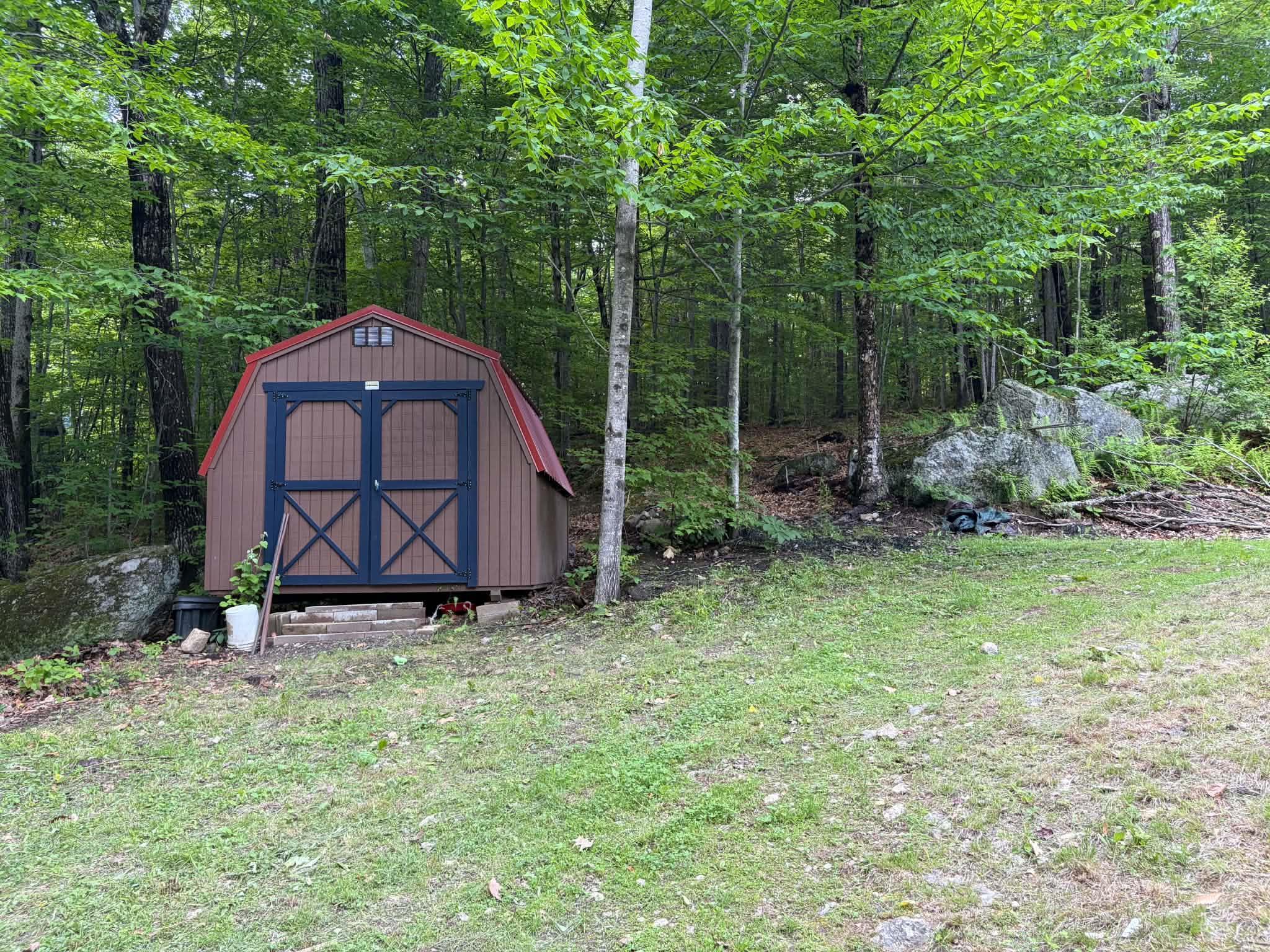 main property photo 10