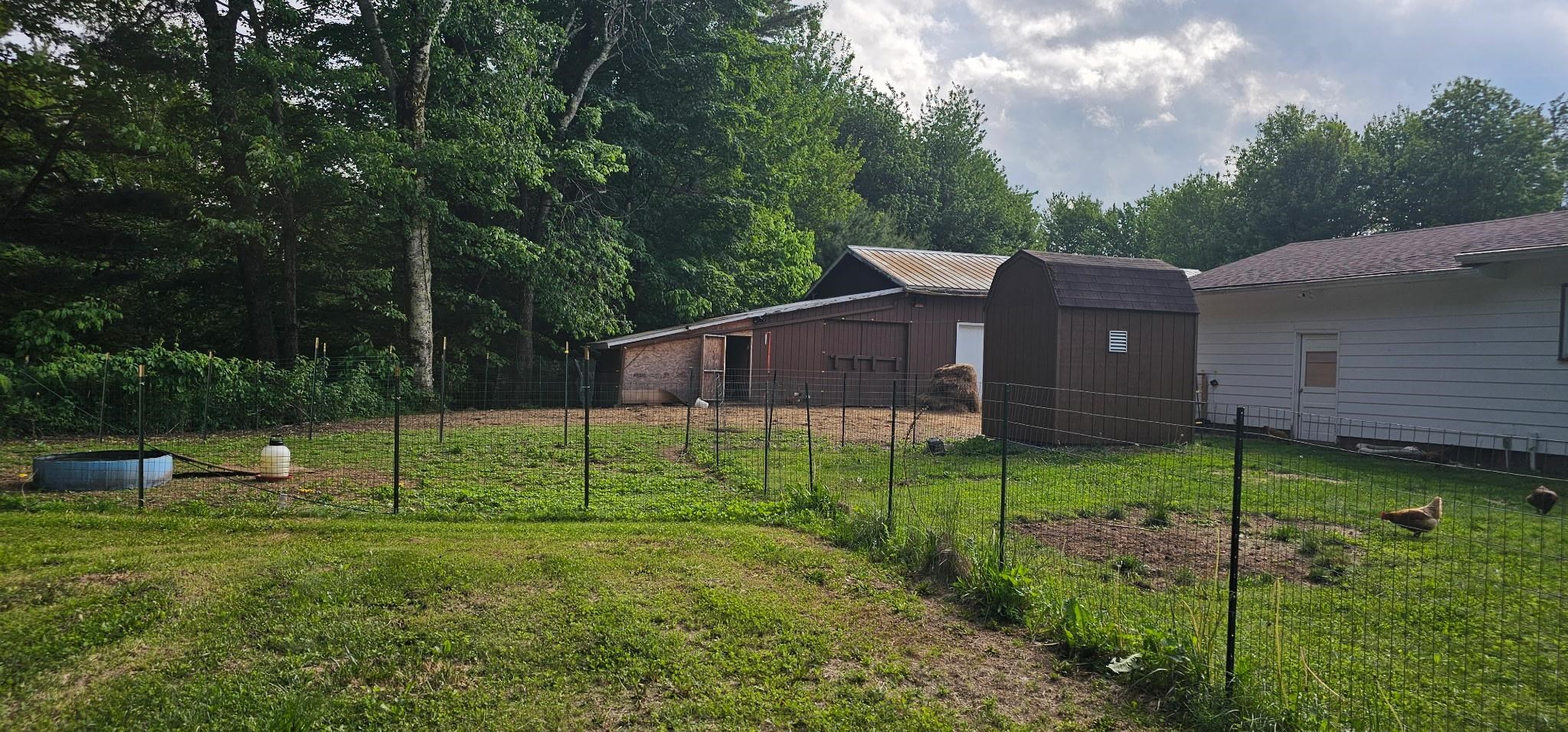 main property photo 29