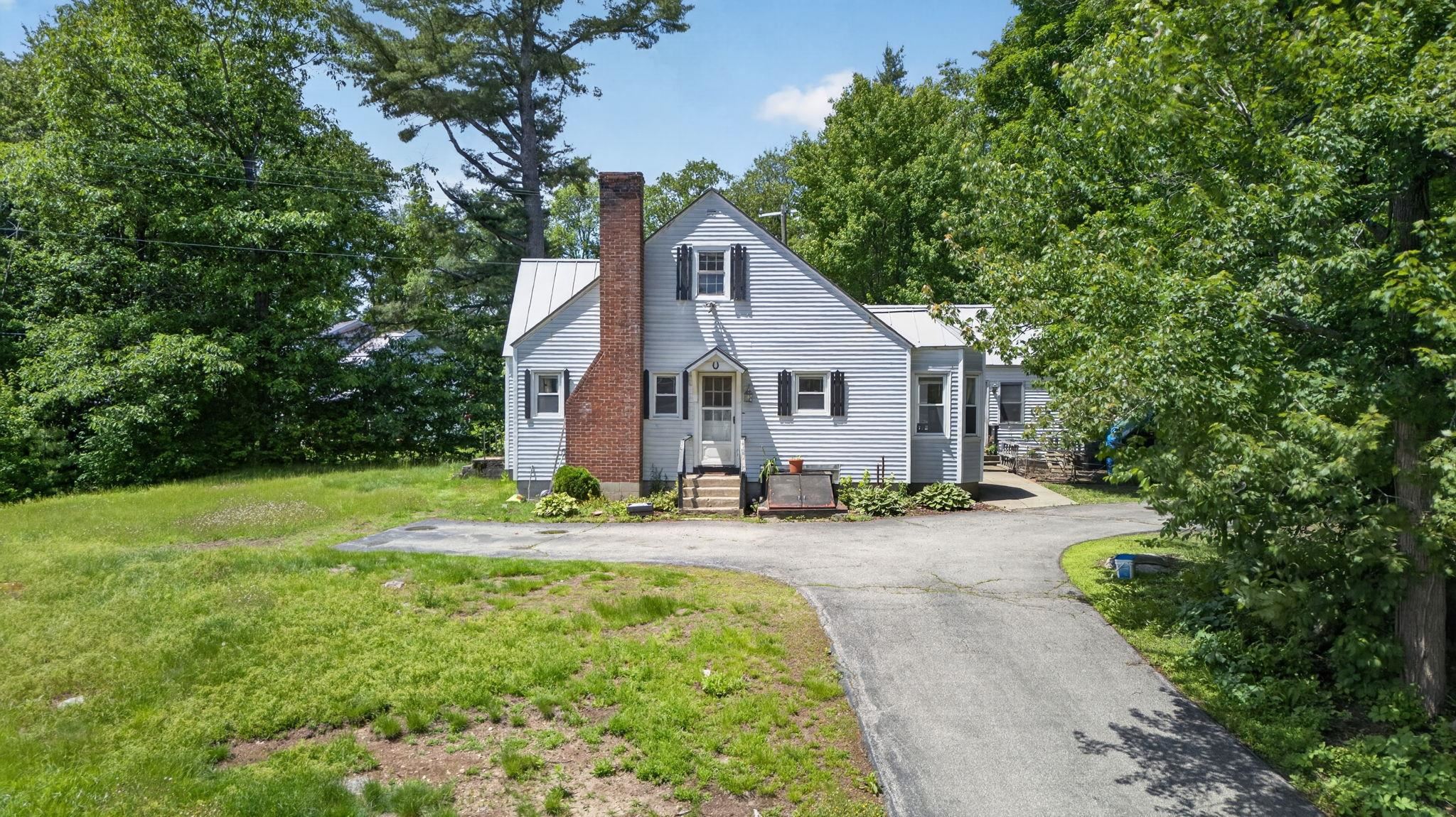 main property photo 8