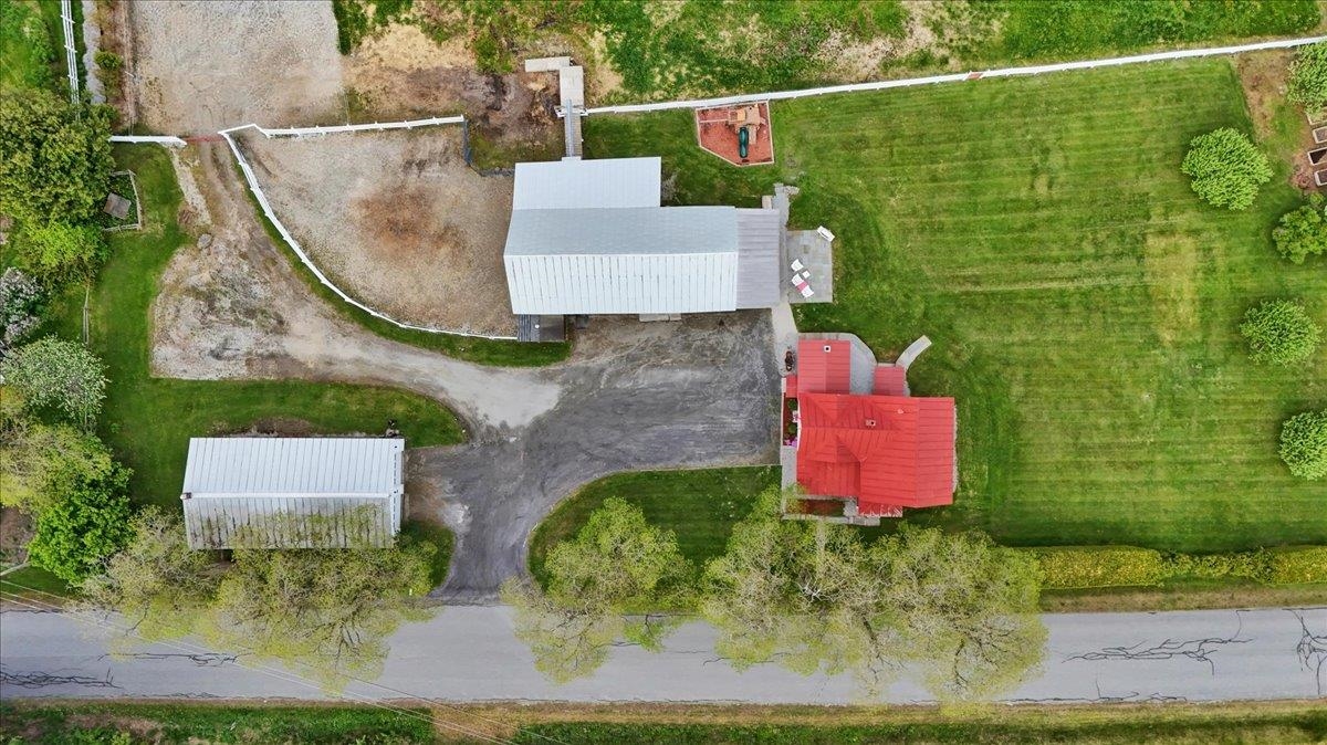 main property photo 46
