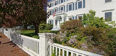 image of property with 10 Bed | 7 Bath | 7,648 Sqft