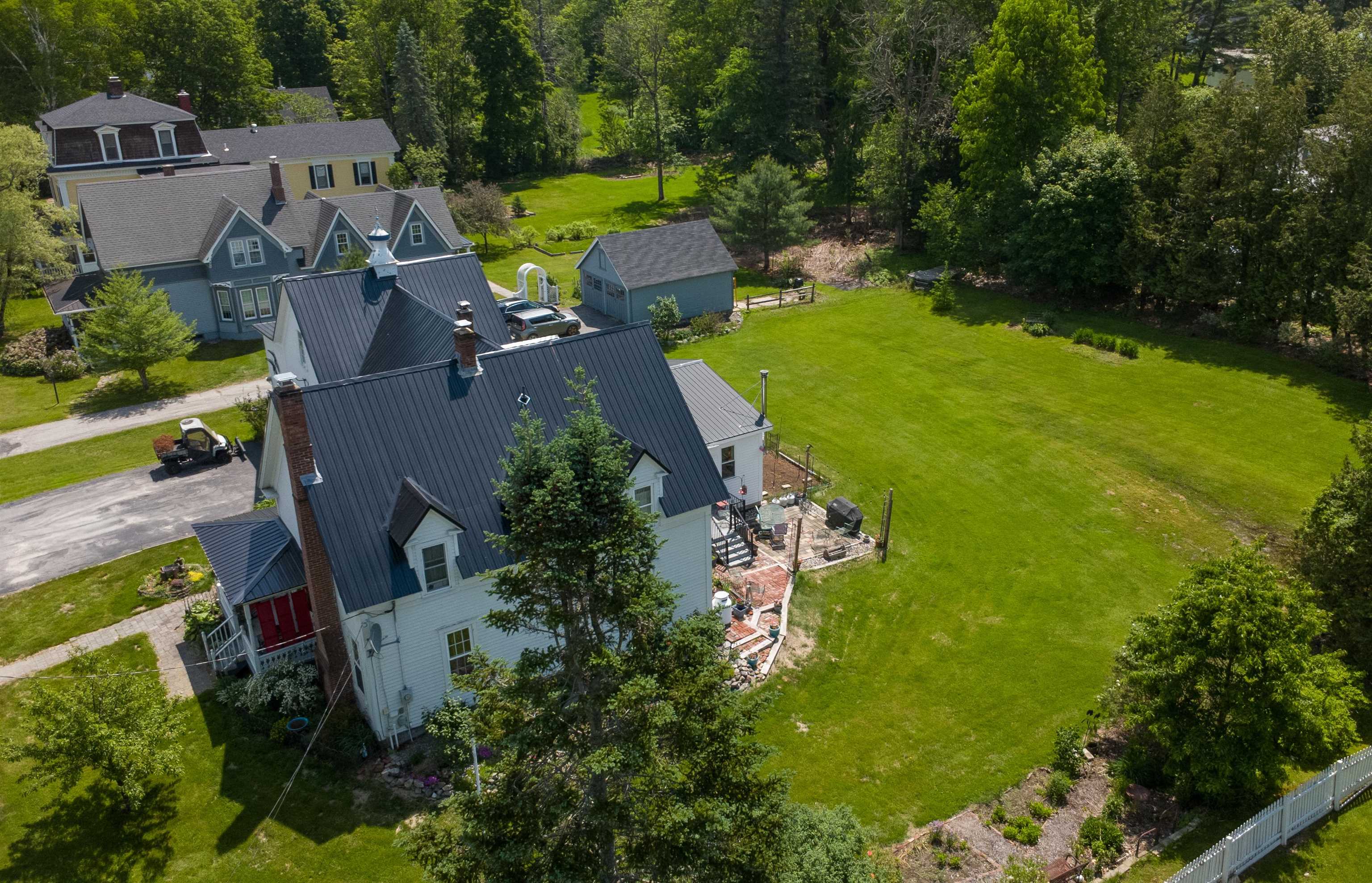 main property photo 57