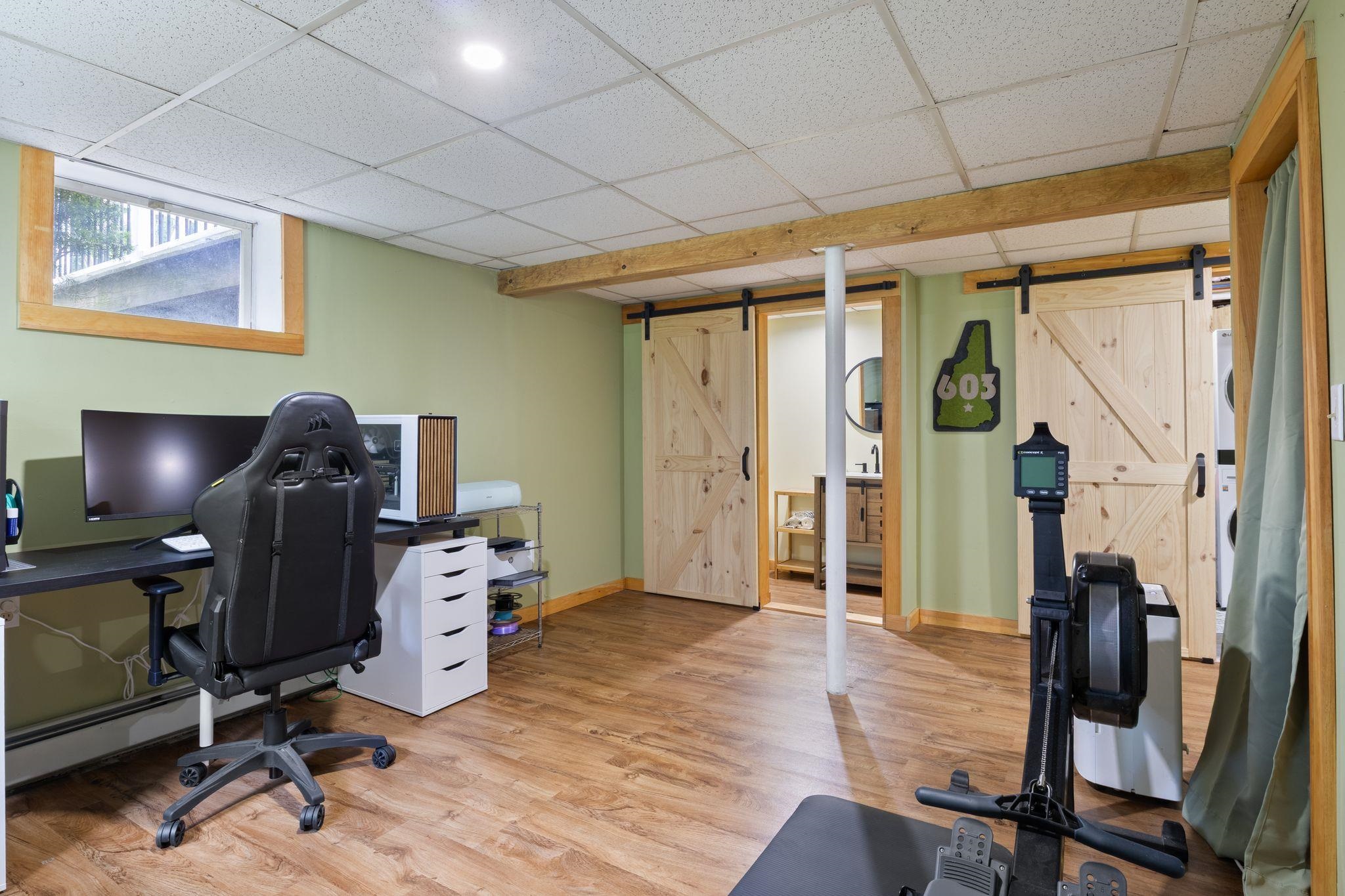 main property photo 20