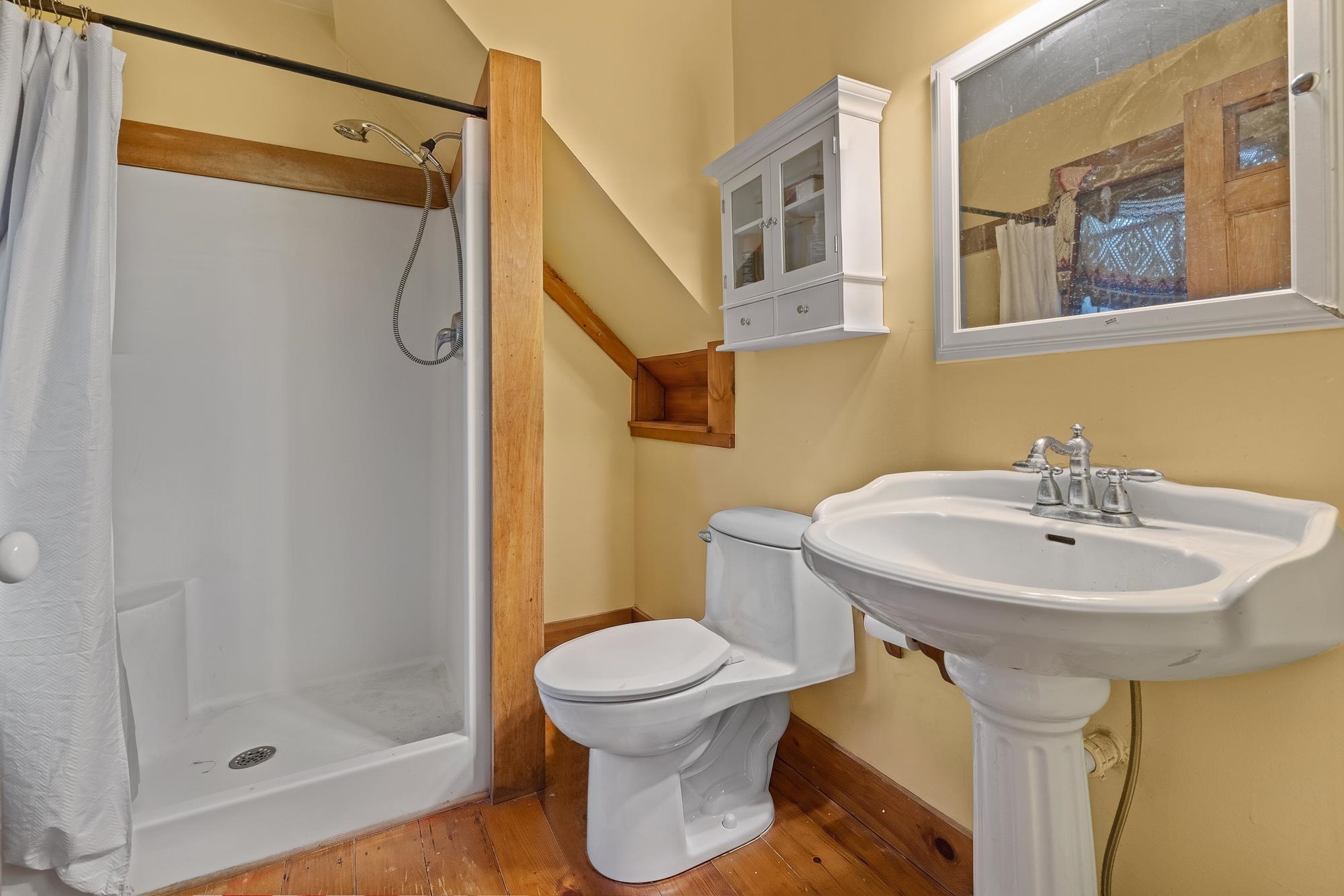 main property photo 59