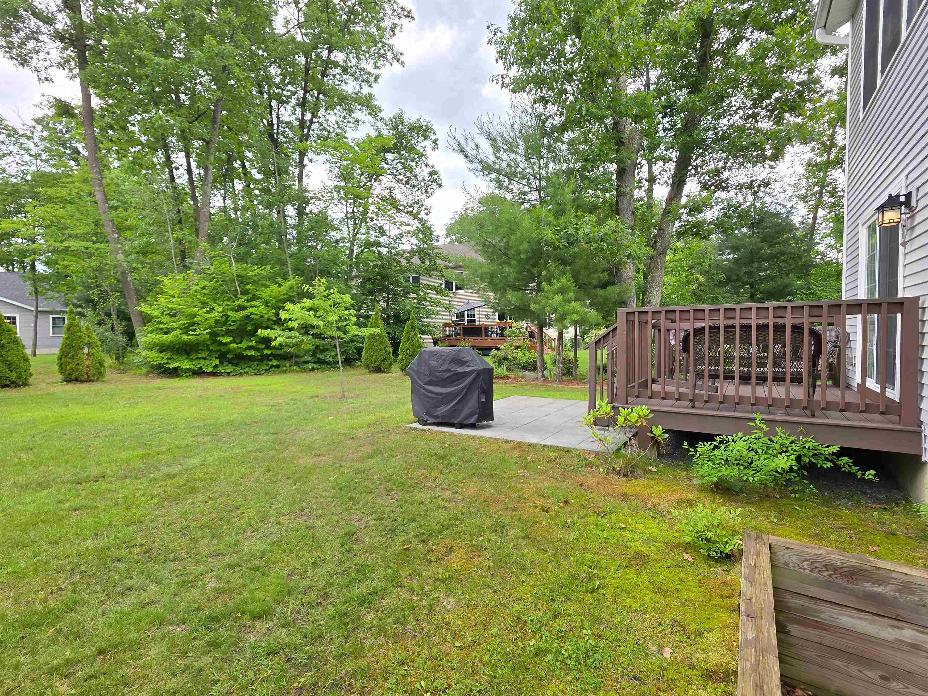 main property photo 45