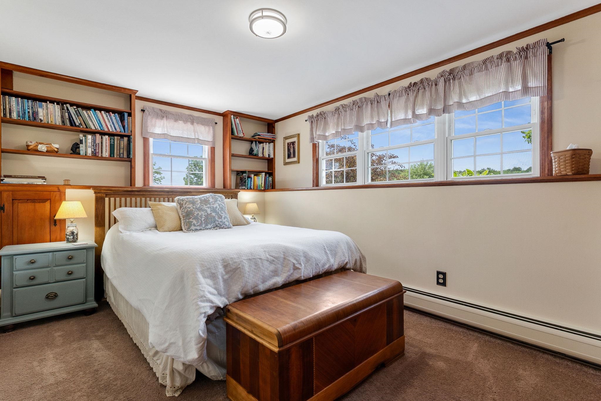 main property photo 45