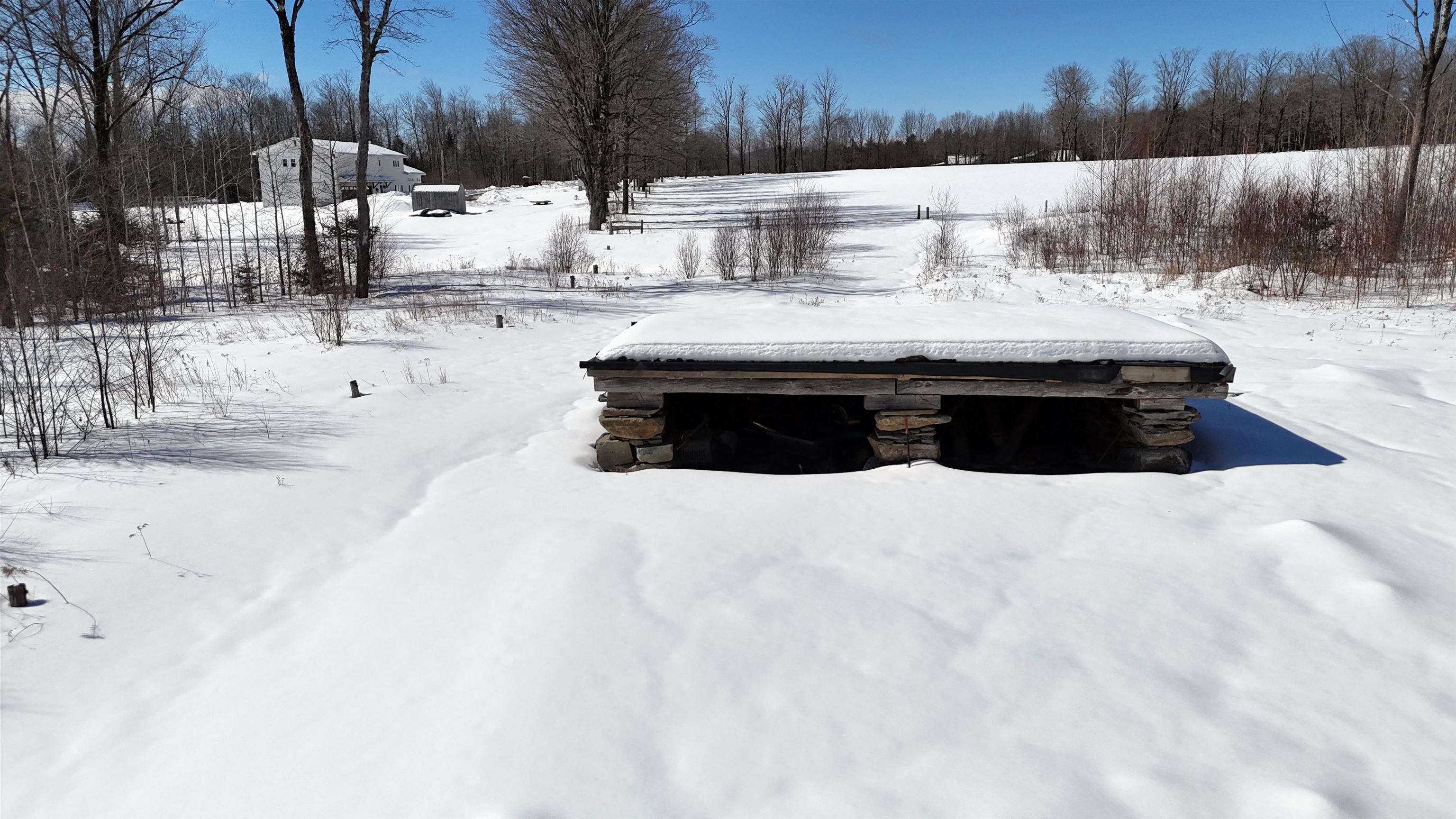 main property photo 50