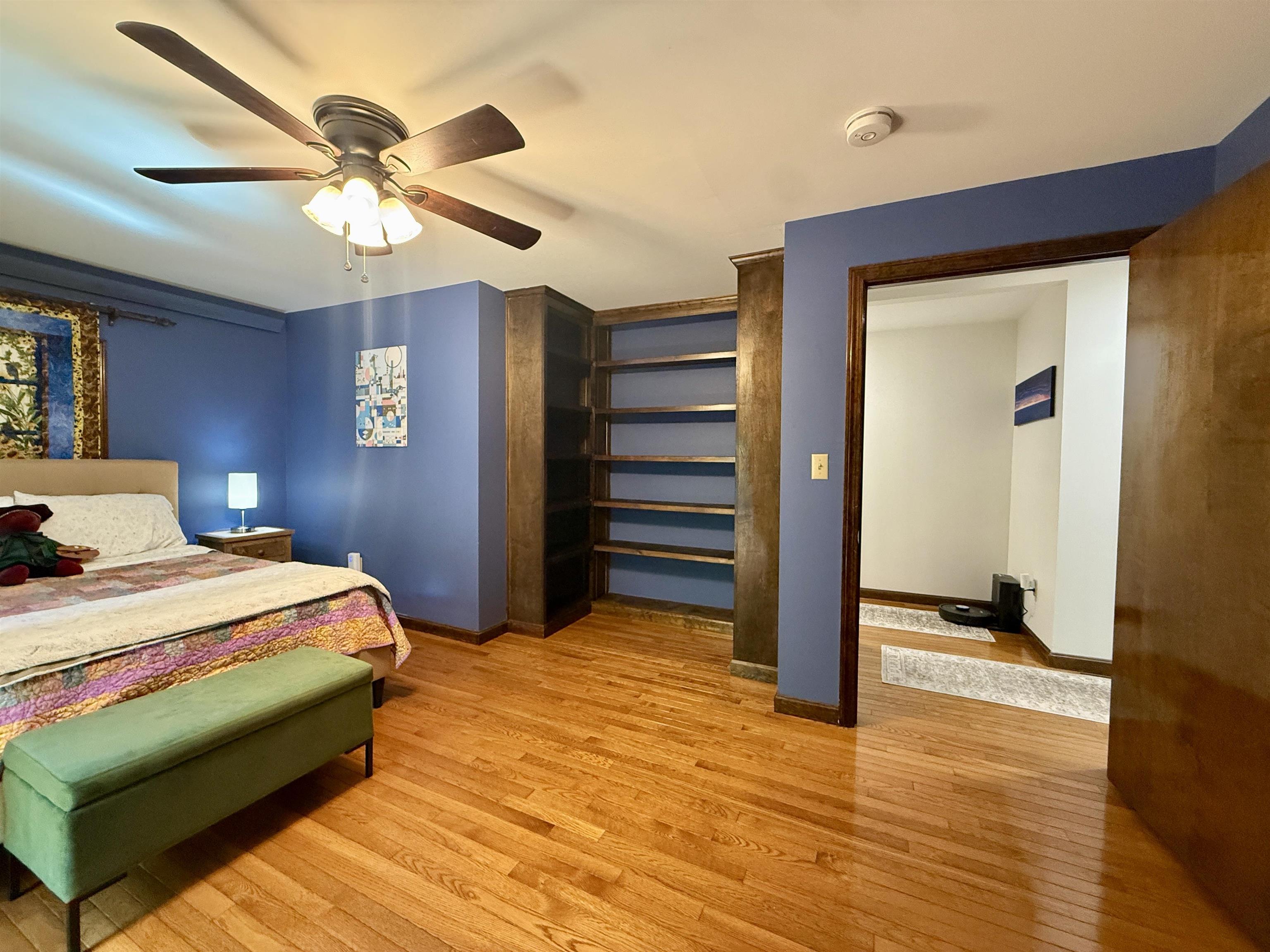 main property photo 44