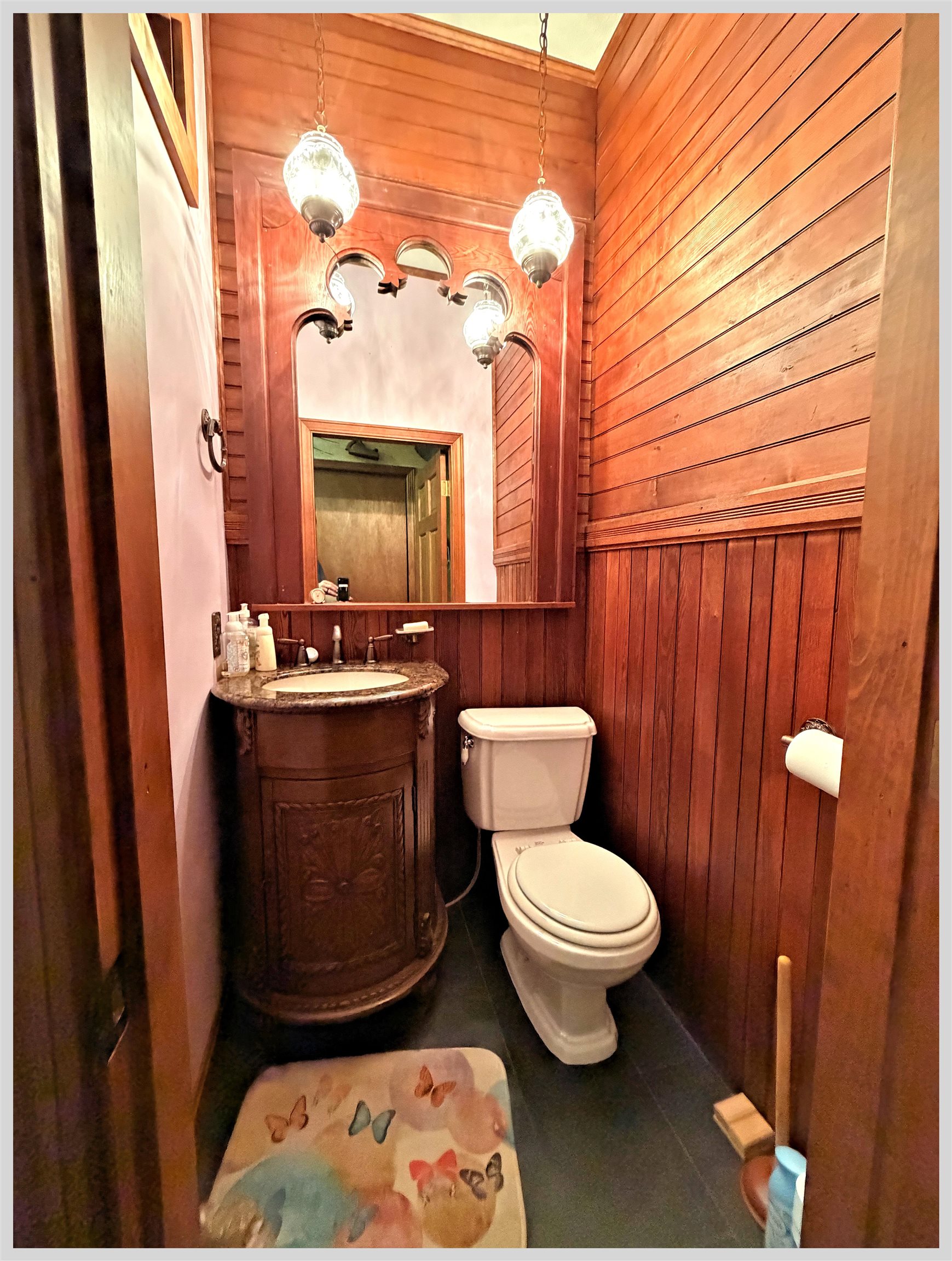main property photo 40