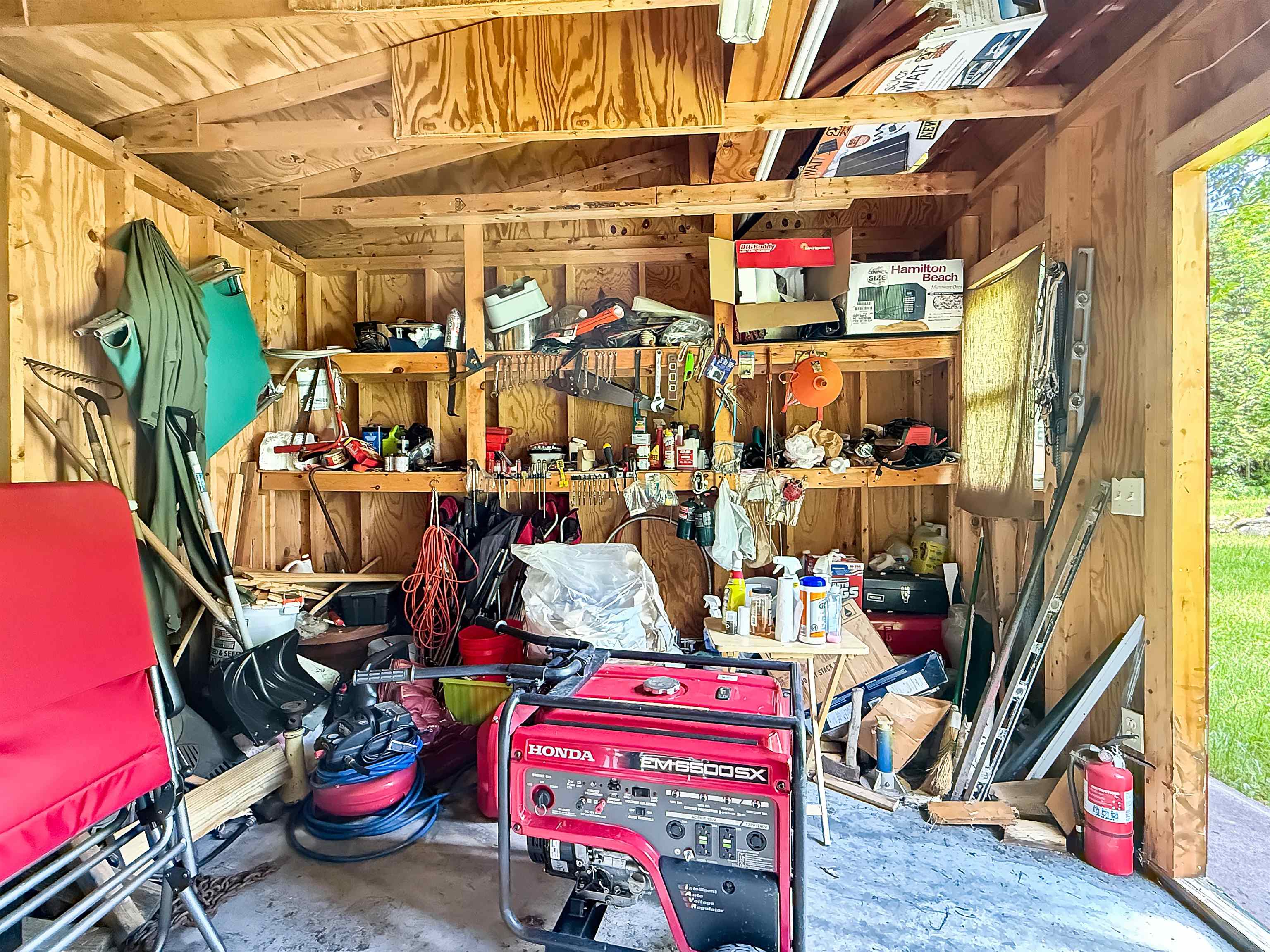 main property photo 18