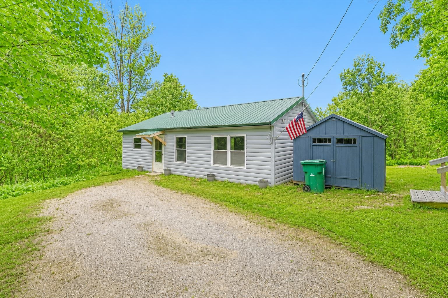 main property photo 7
