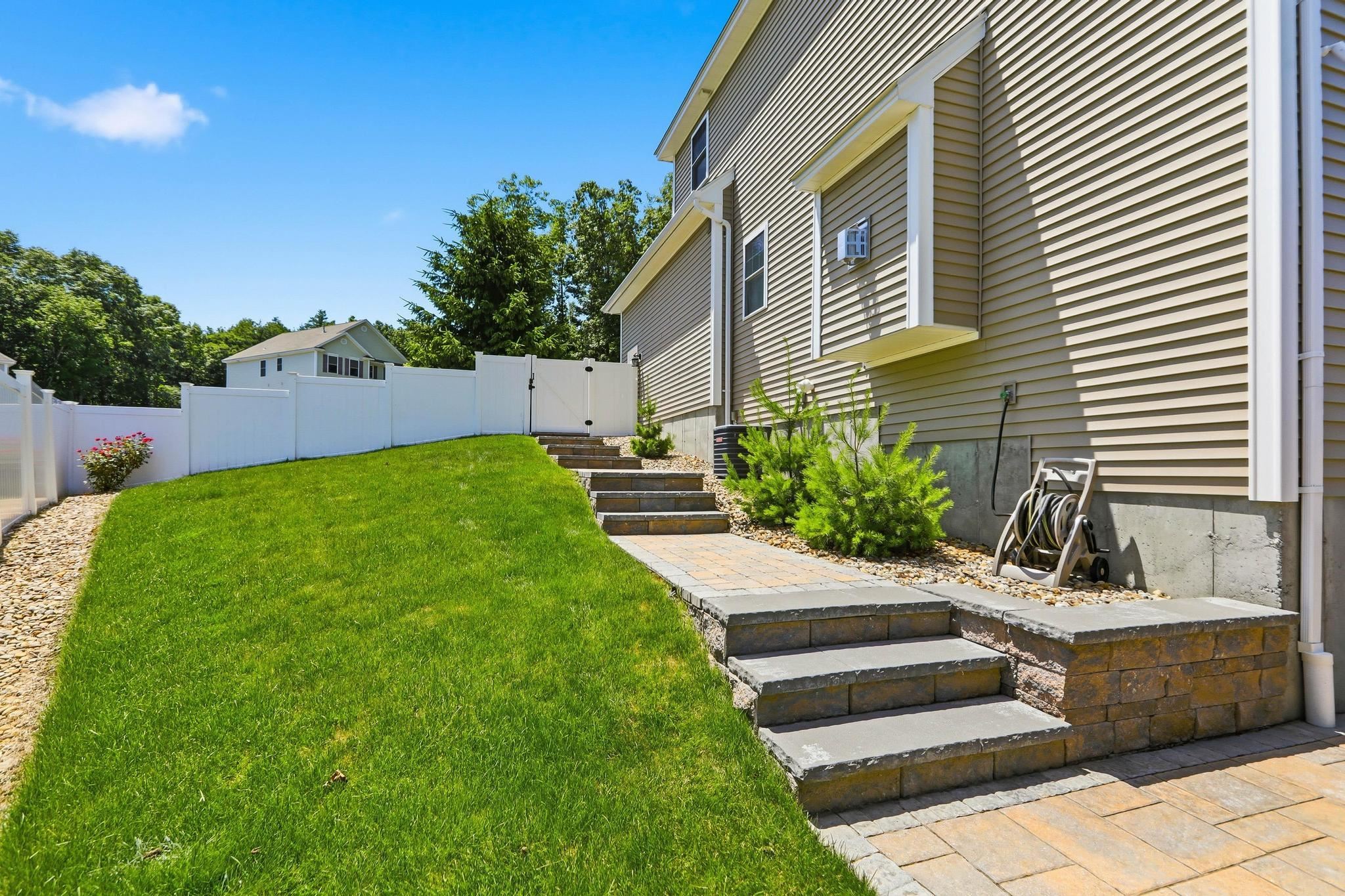 main property photo 57