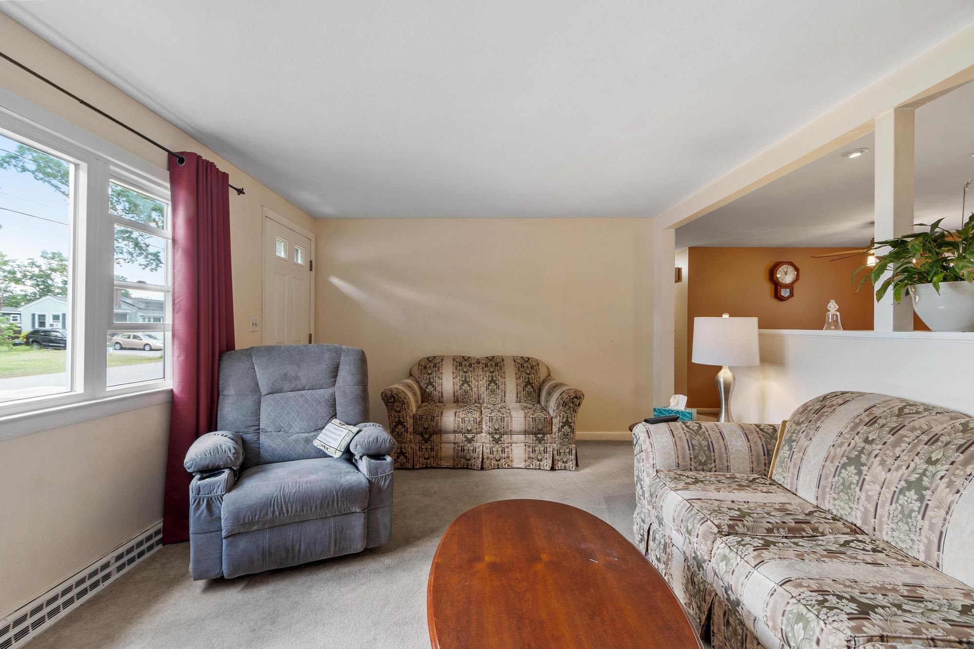 main property photo 12