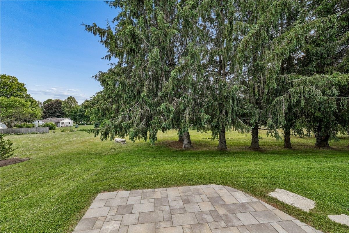 main property photo 47