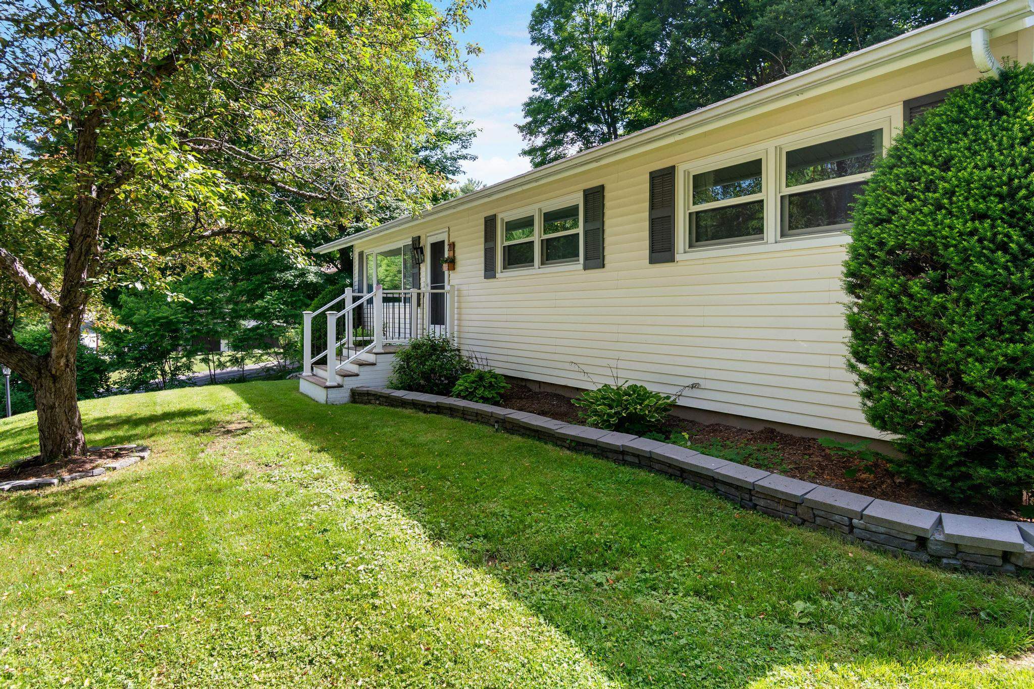 main property photo 45