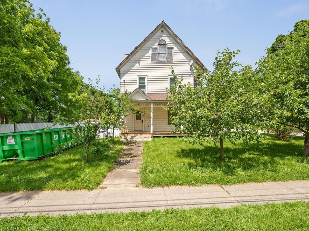 main property photo 44