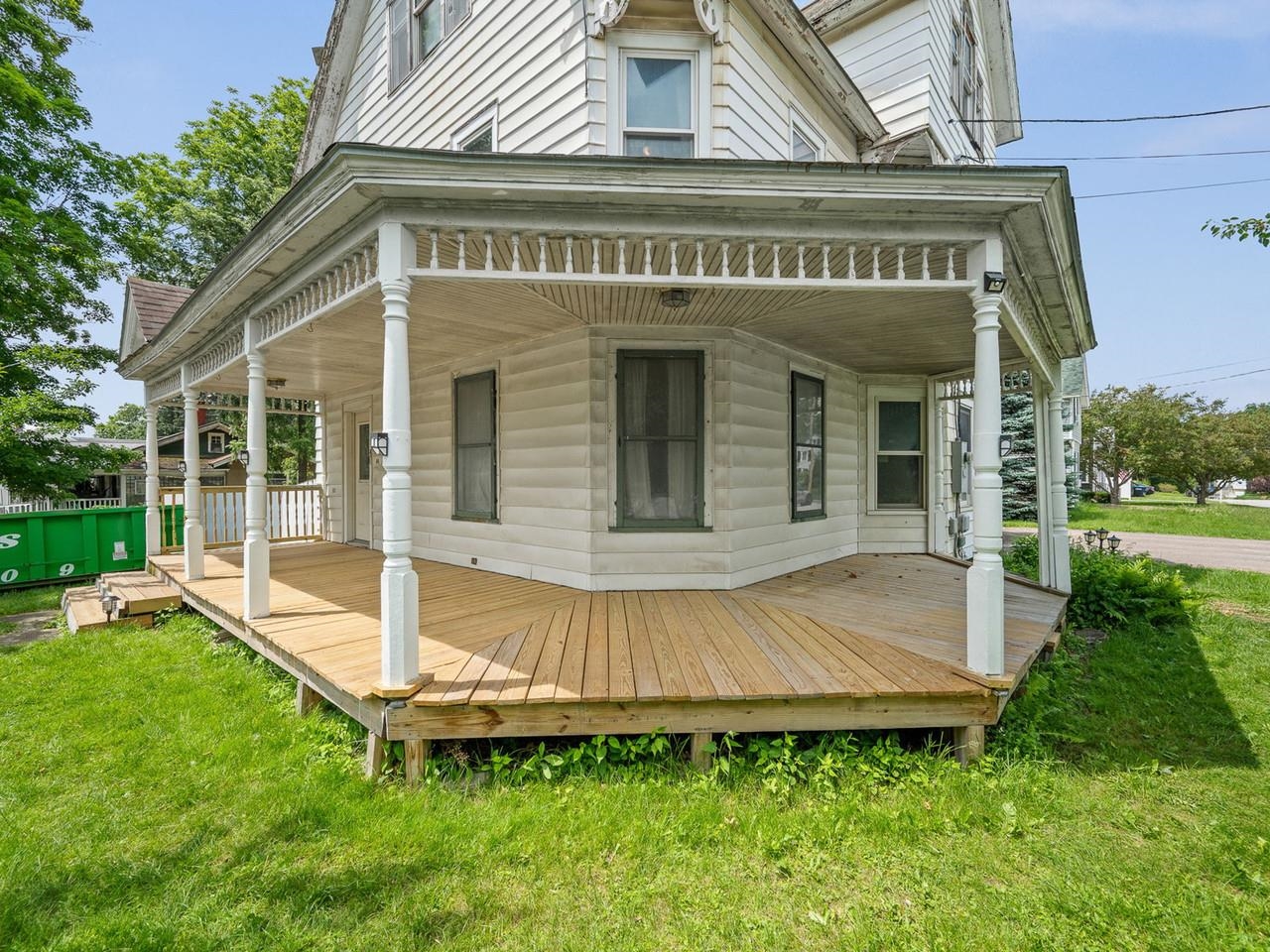 main property photo 46