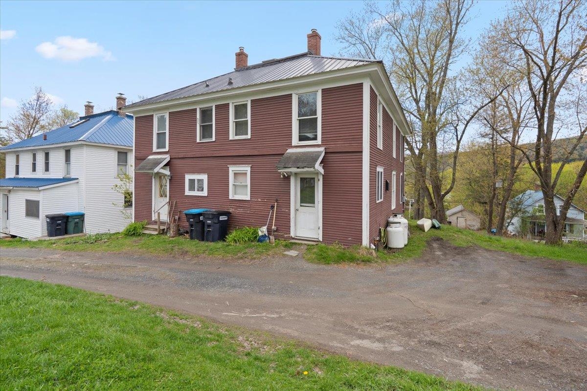 main property photo 40