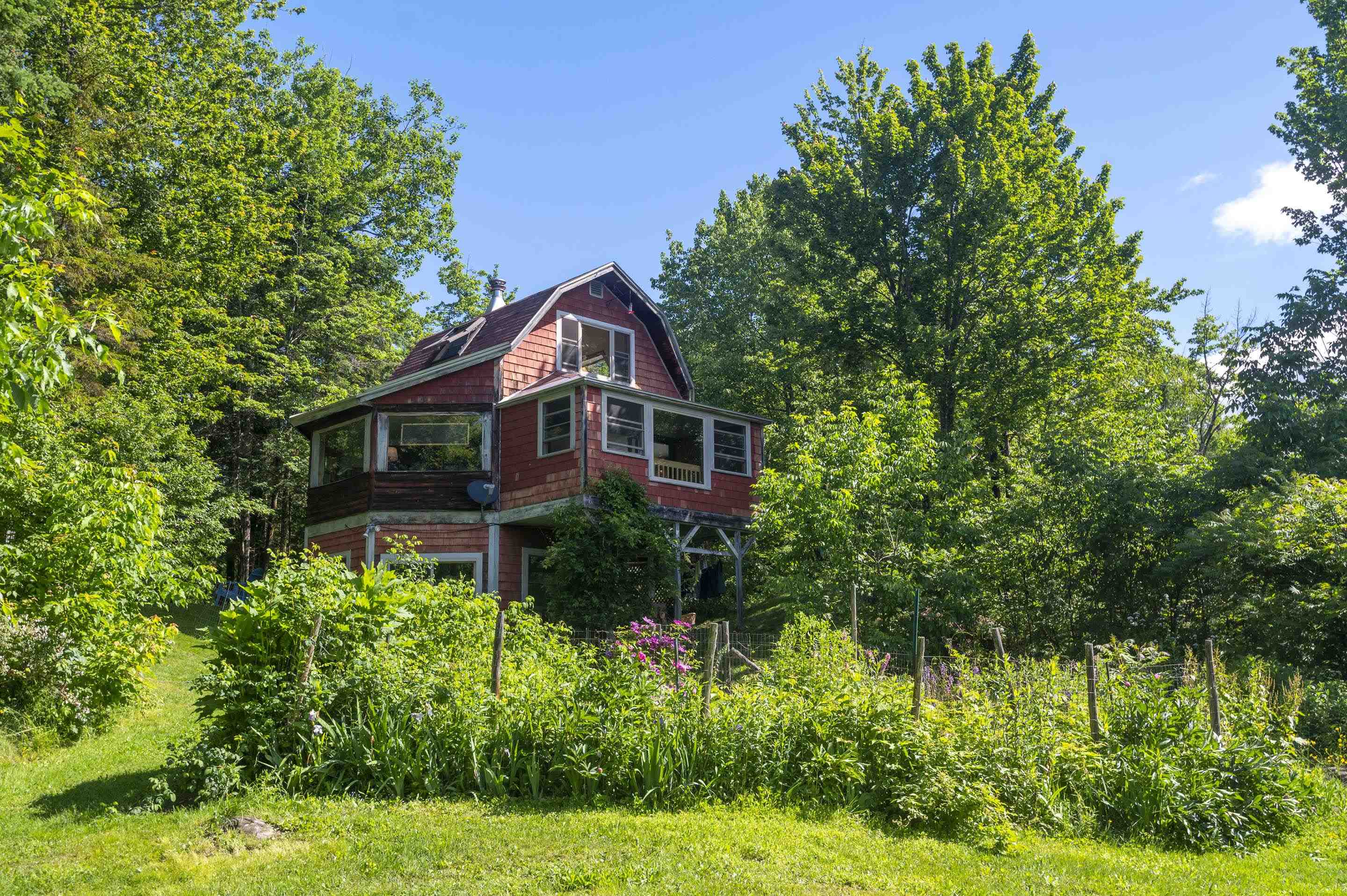 main property photo 2
