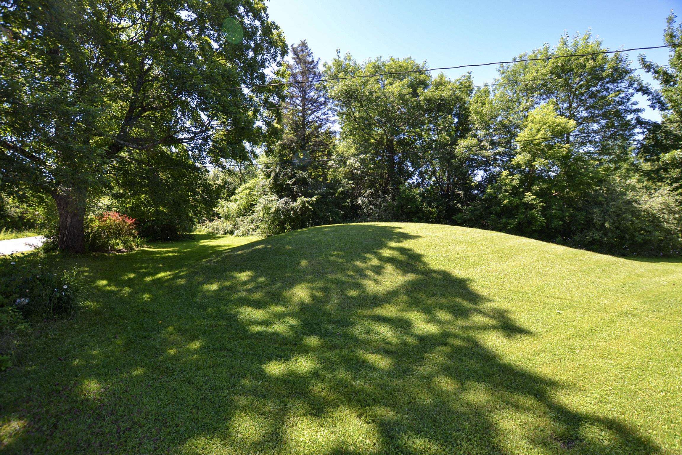 main property photo 51