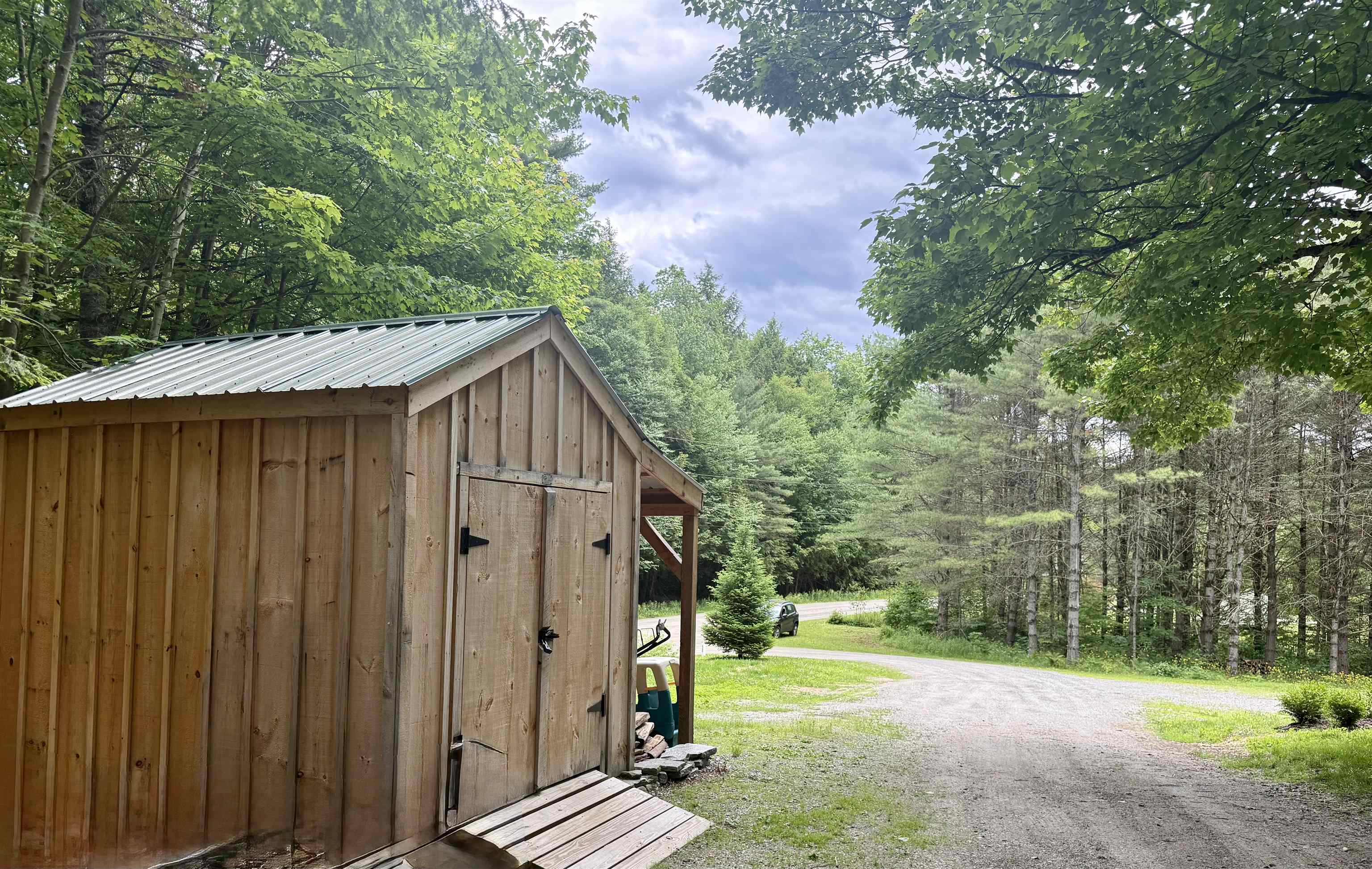 main property photo 45