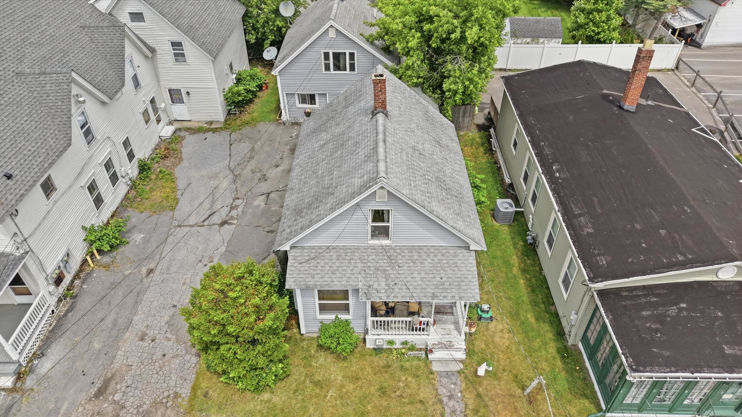 main property photo 10