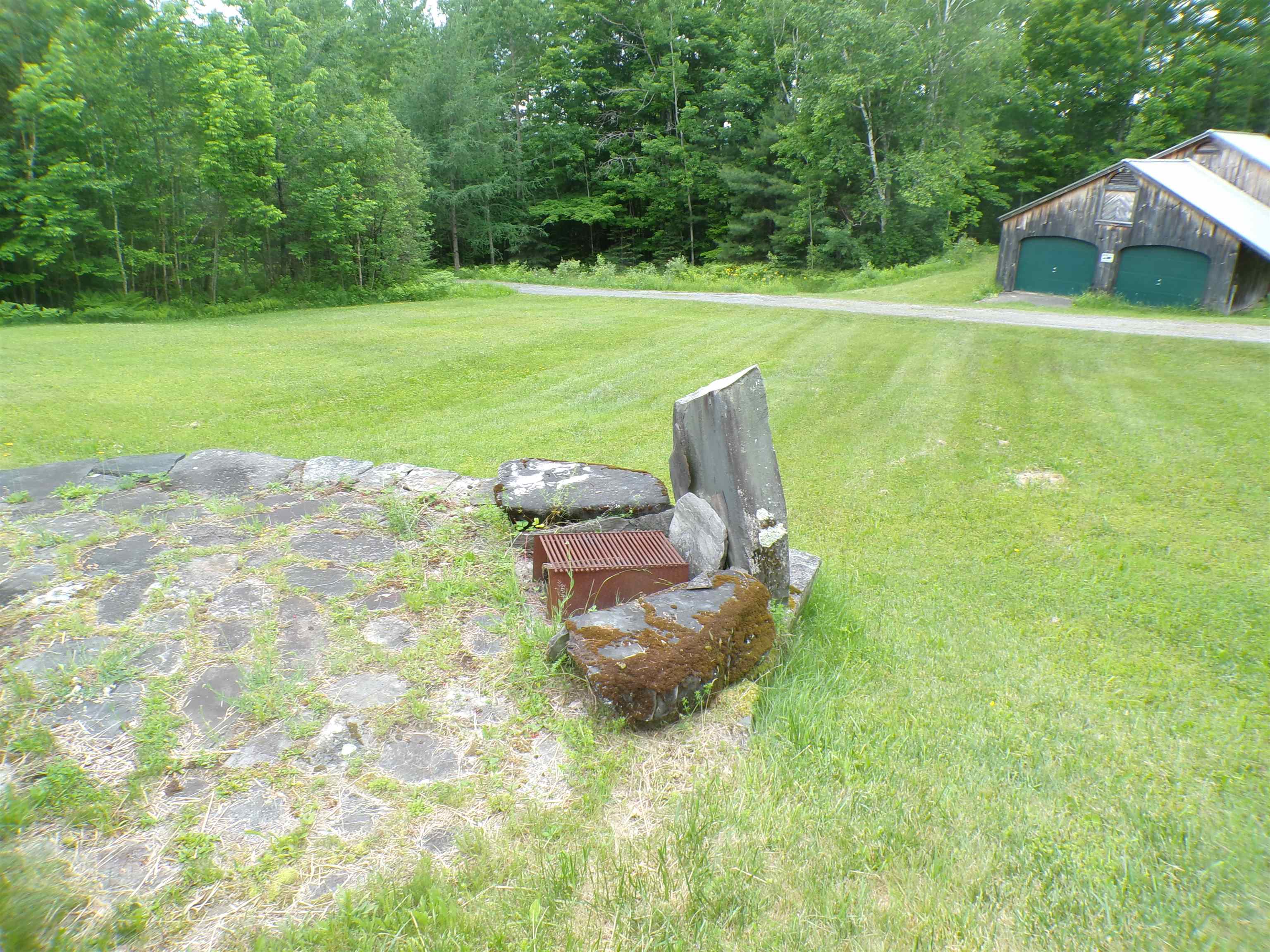 main property photo 16