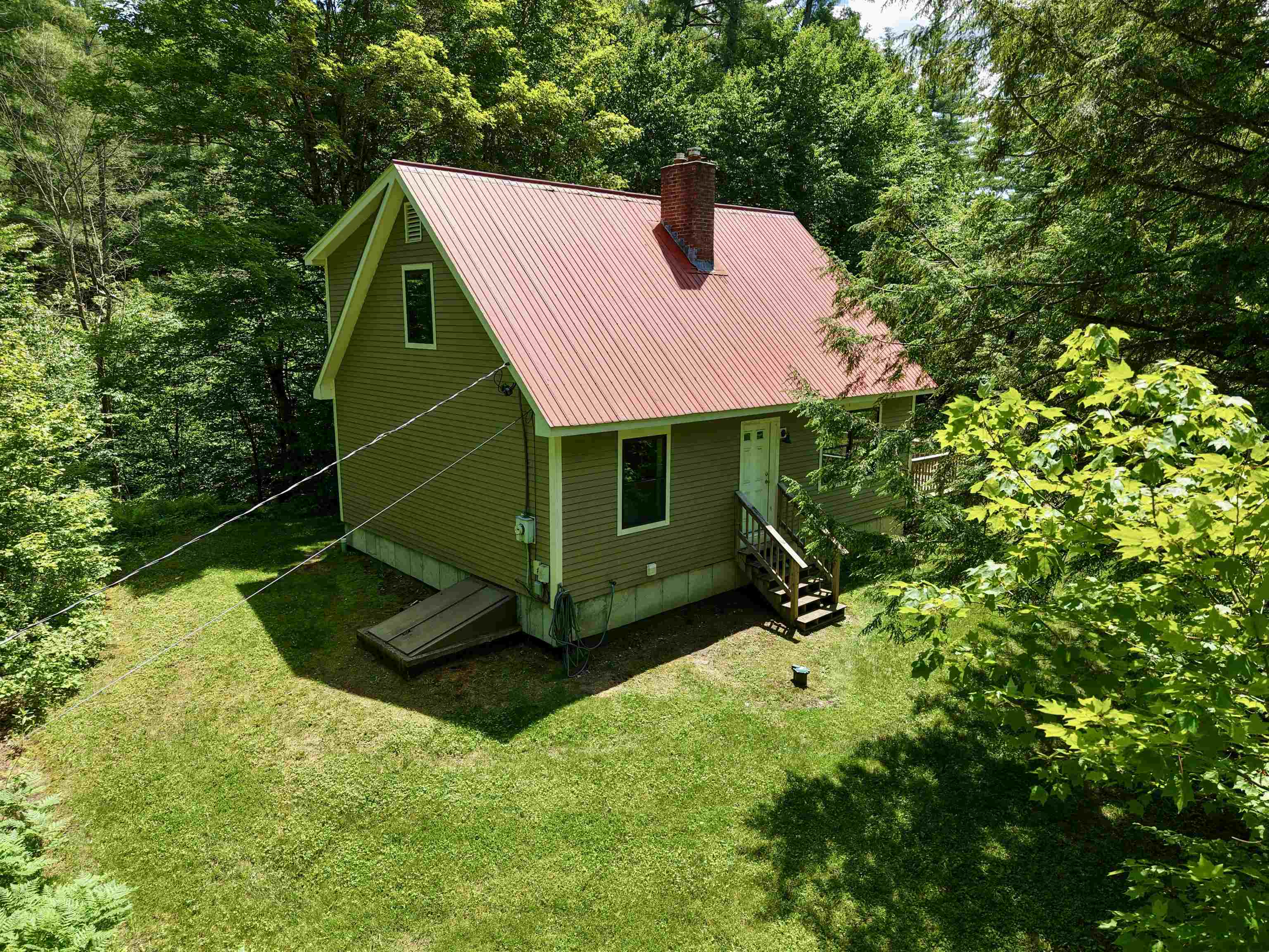 main property photo 4