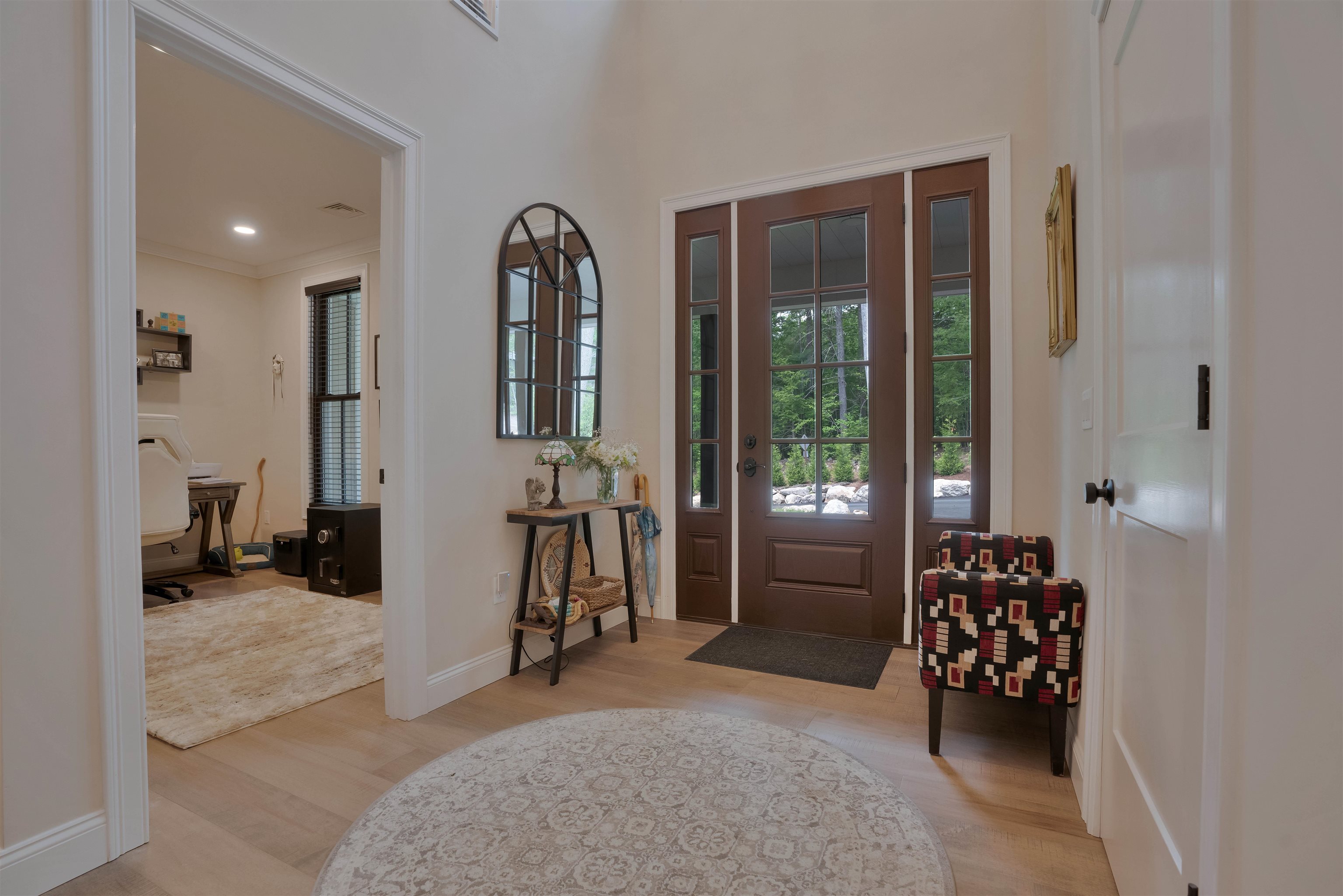 main property photo 4