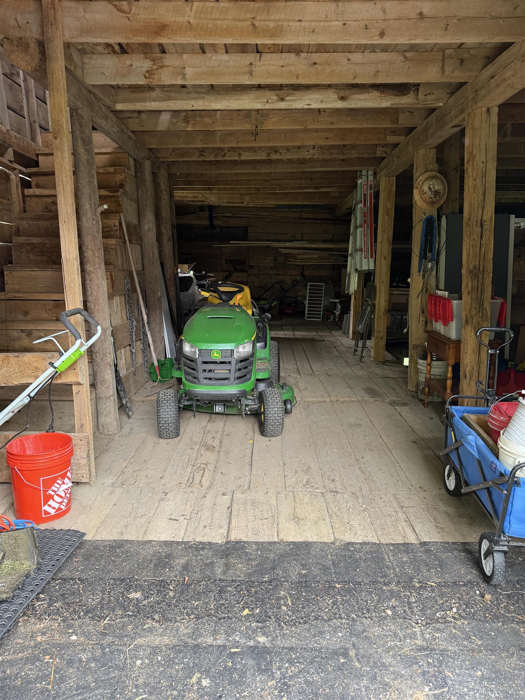 main property photo 39