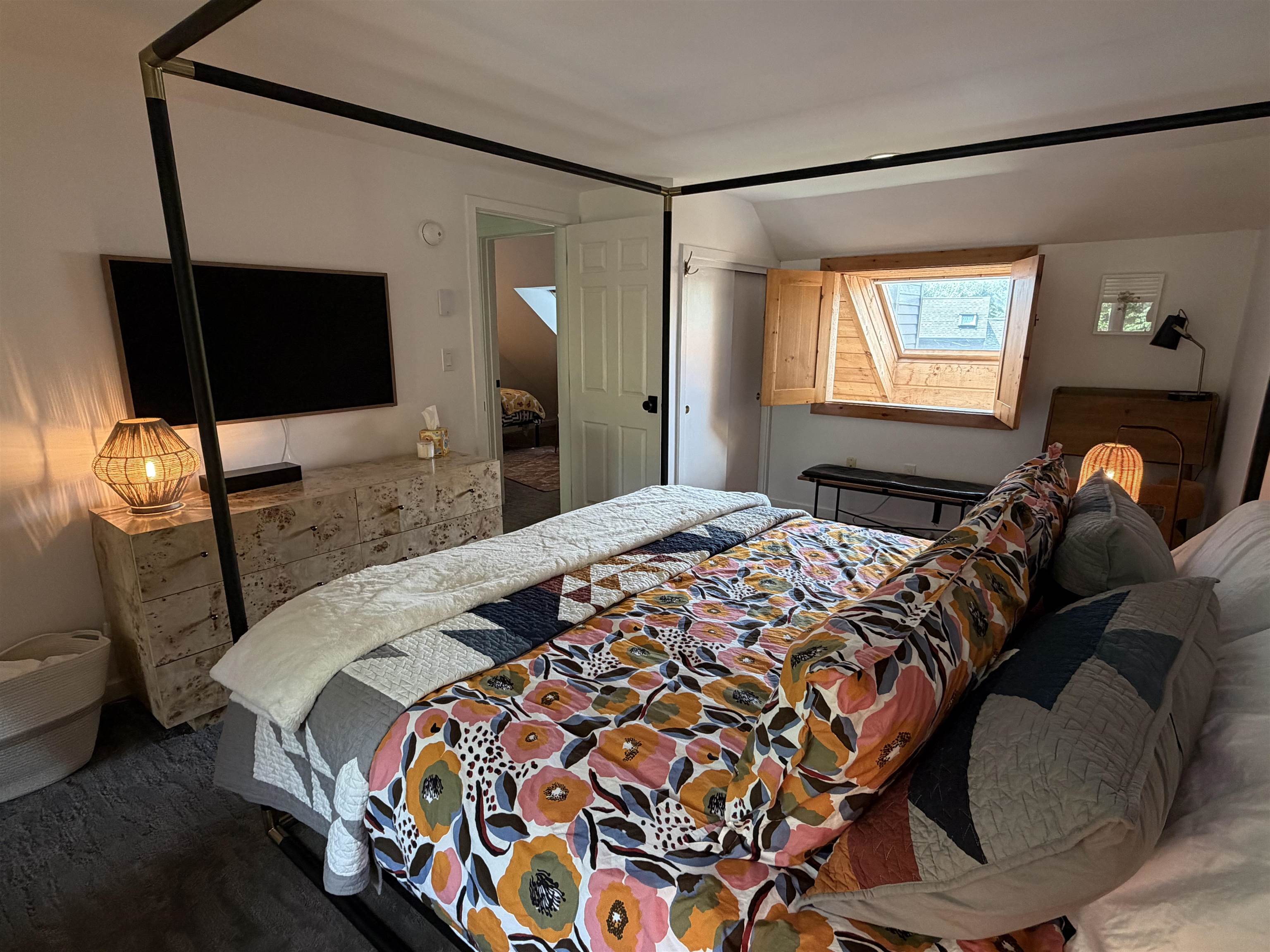 main property photo 31
