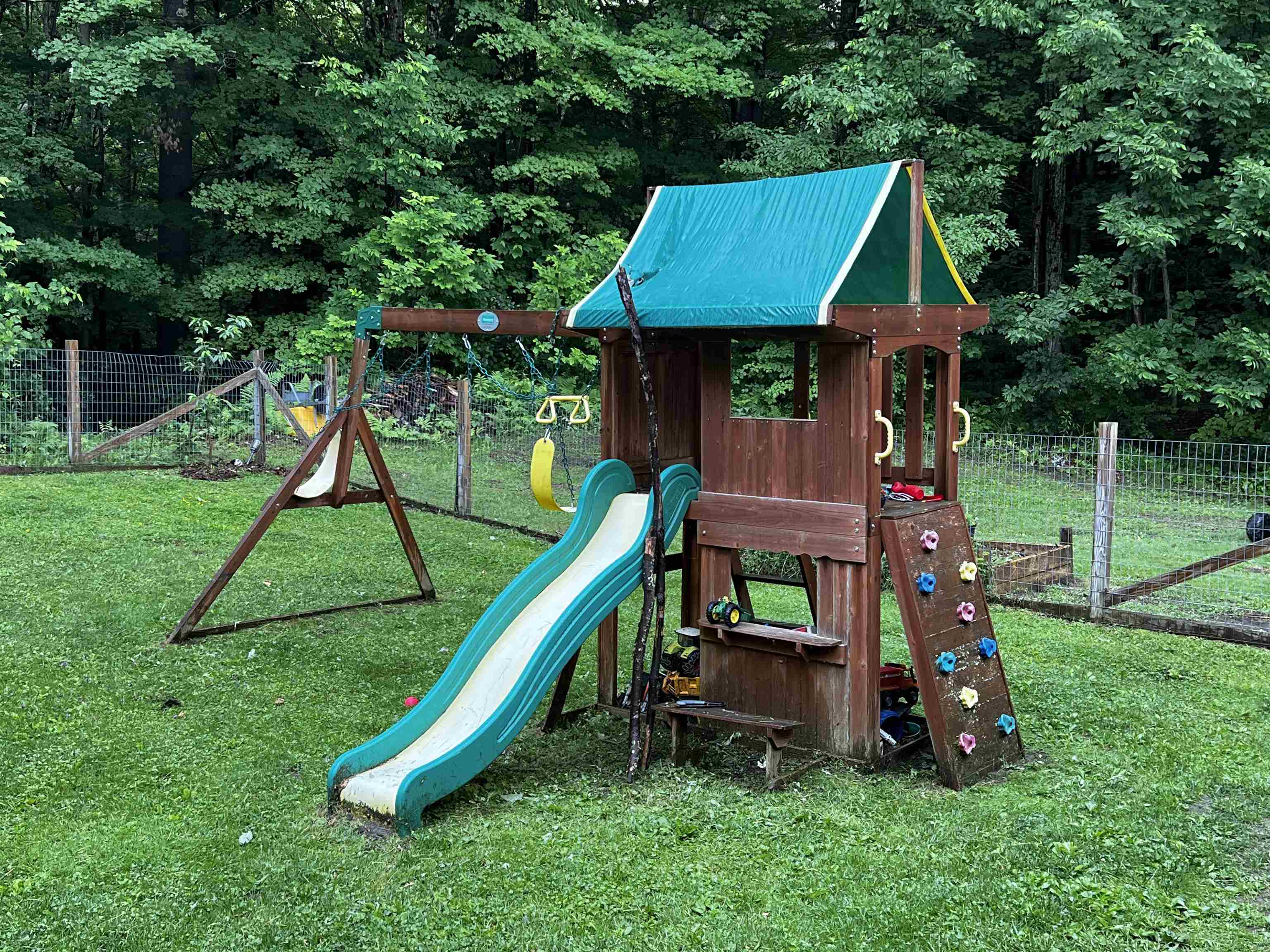 main property photo 4