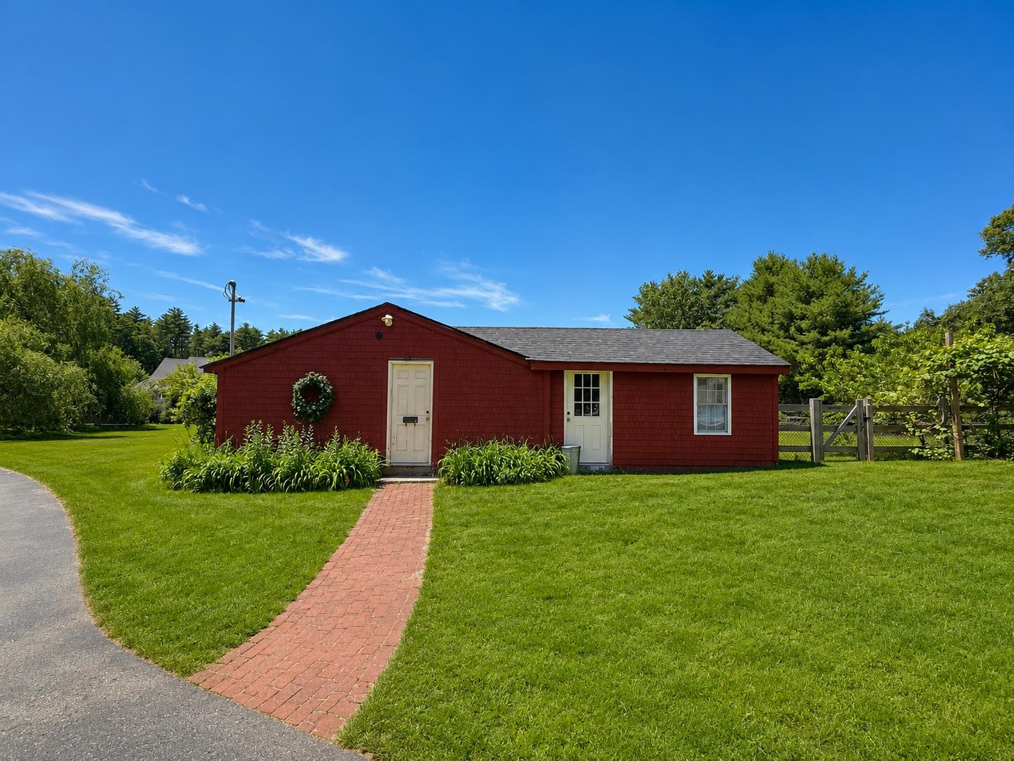 main property photo 39